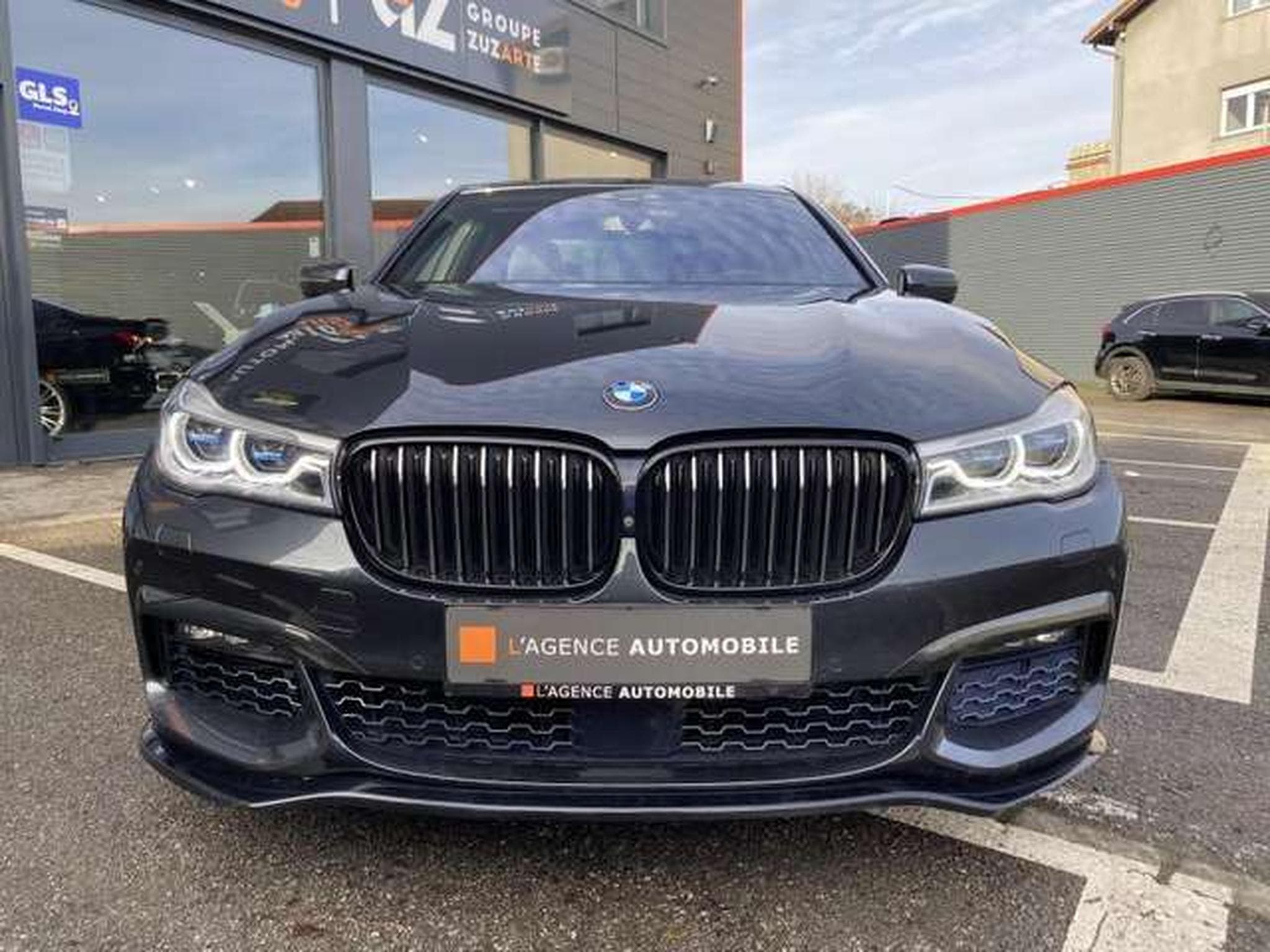BMW 750 XDrive JUSQU'A 48 MOIS DE GARANTIE (2017) - Photo 3