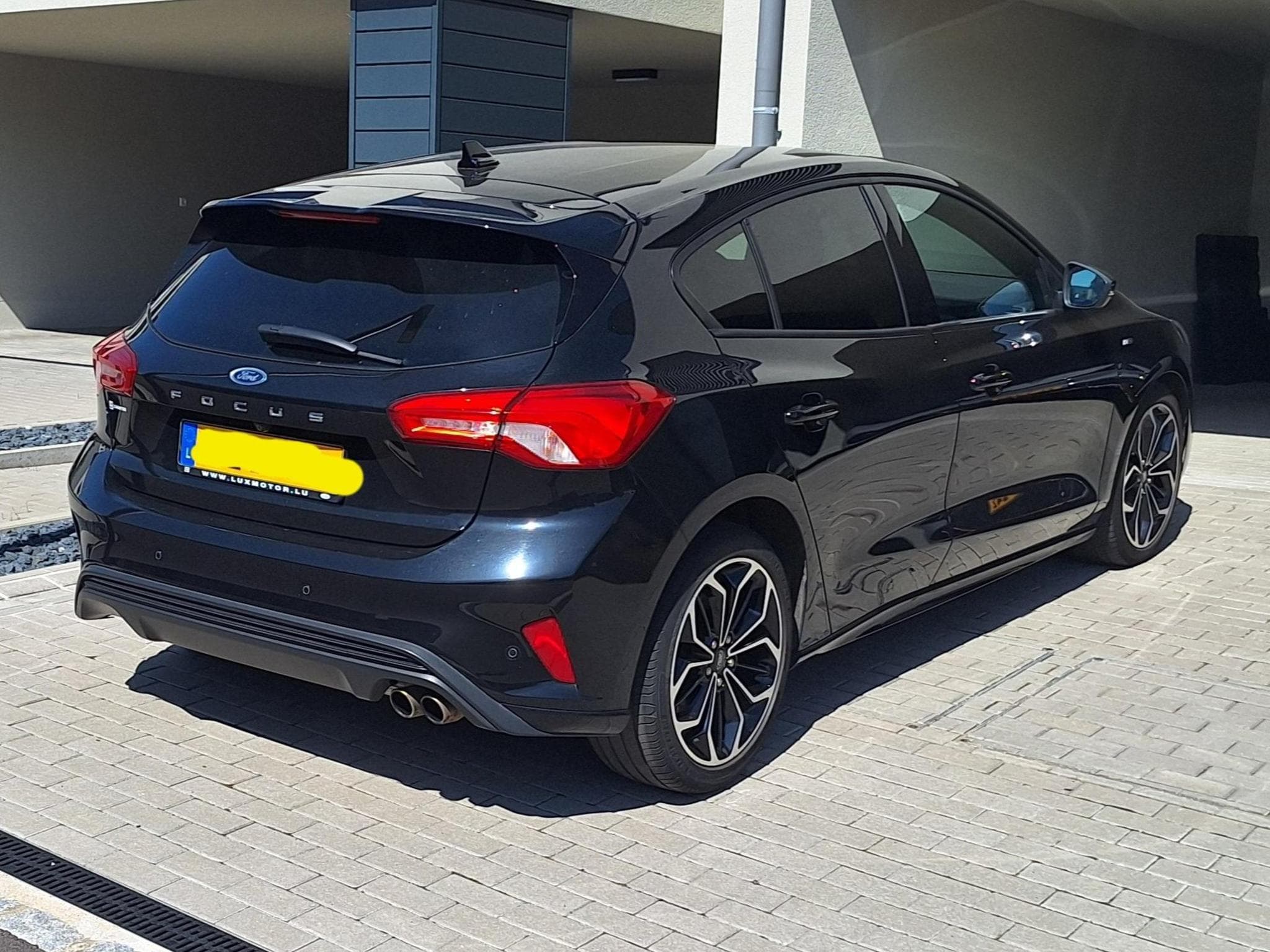 Ford Focus St-Line X 2.0 ecoBlue (2021) - Photo 2