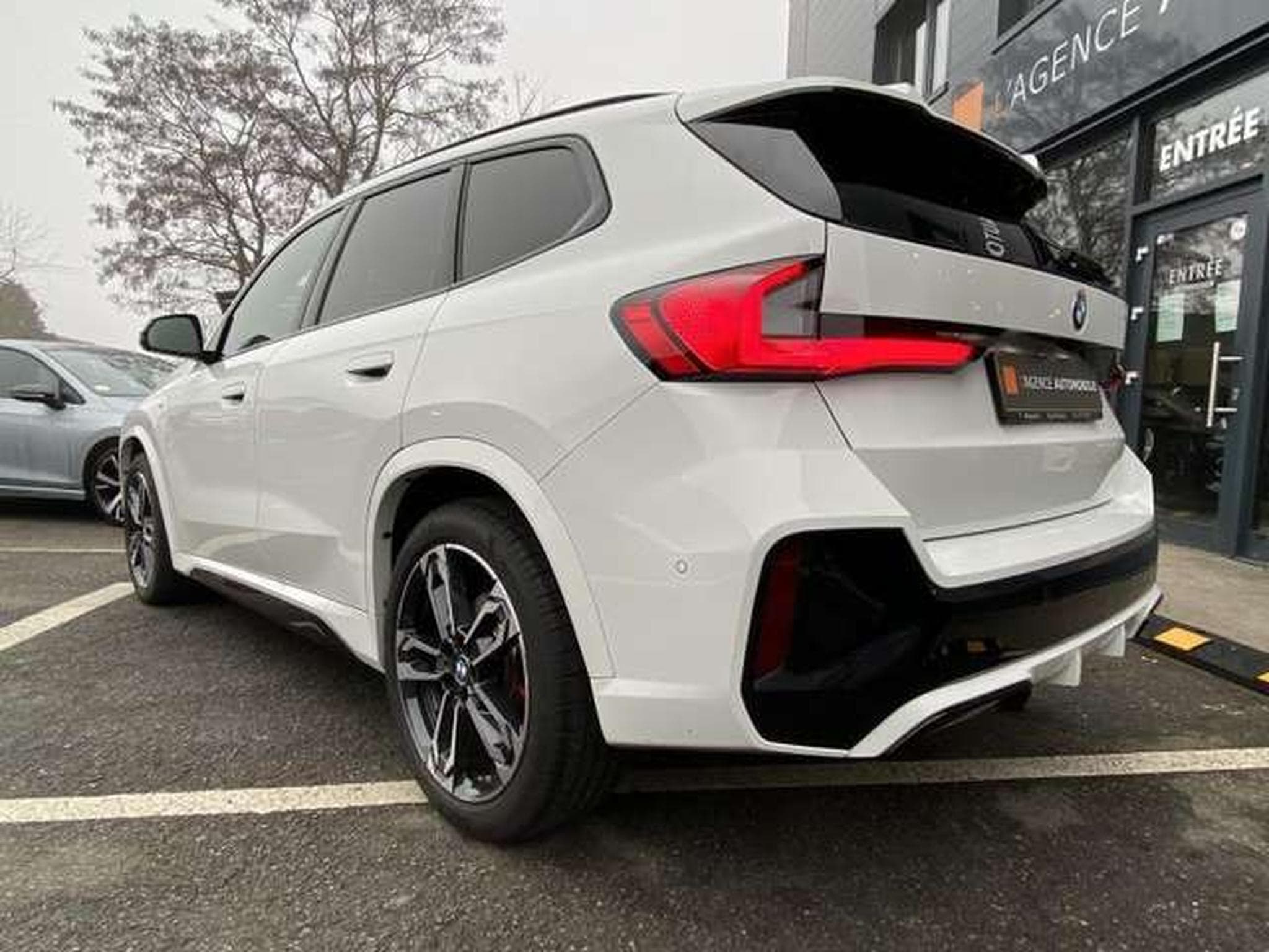 BMW X1 sDrive20i Pack M Pro (2025) - Photo 7