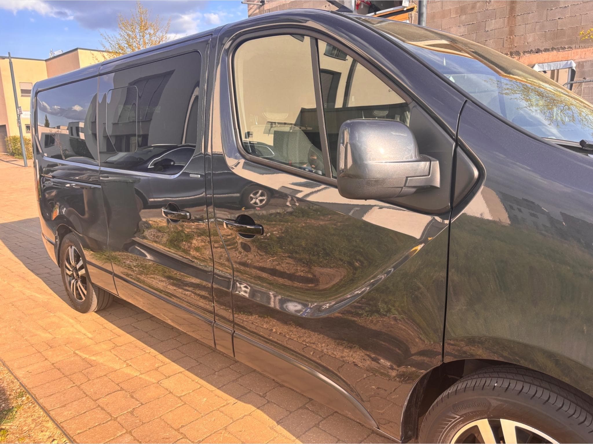 Renault Trafic Trafic 2.0 DCI 170 EDC Grand Passenger (2025) - Photo 3