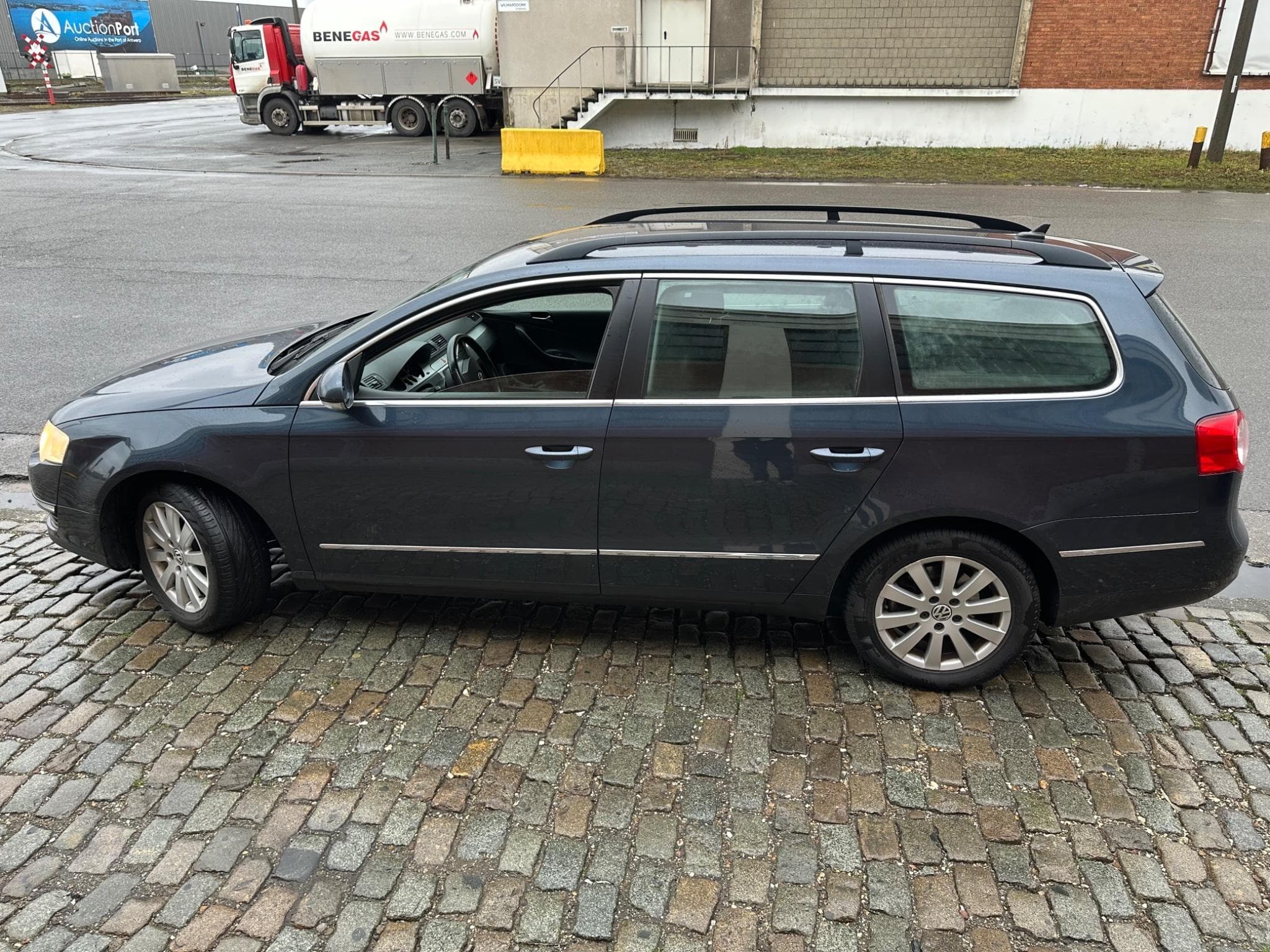VW Passat Passat B6 2L 140ch (2008) - Photo 8