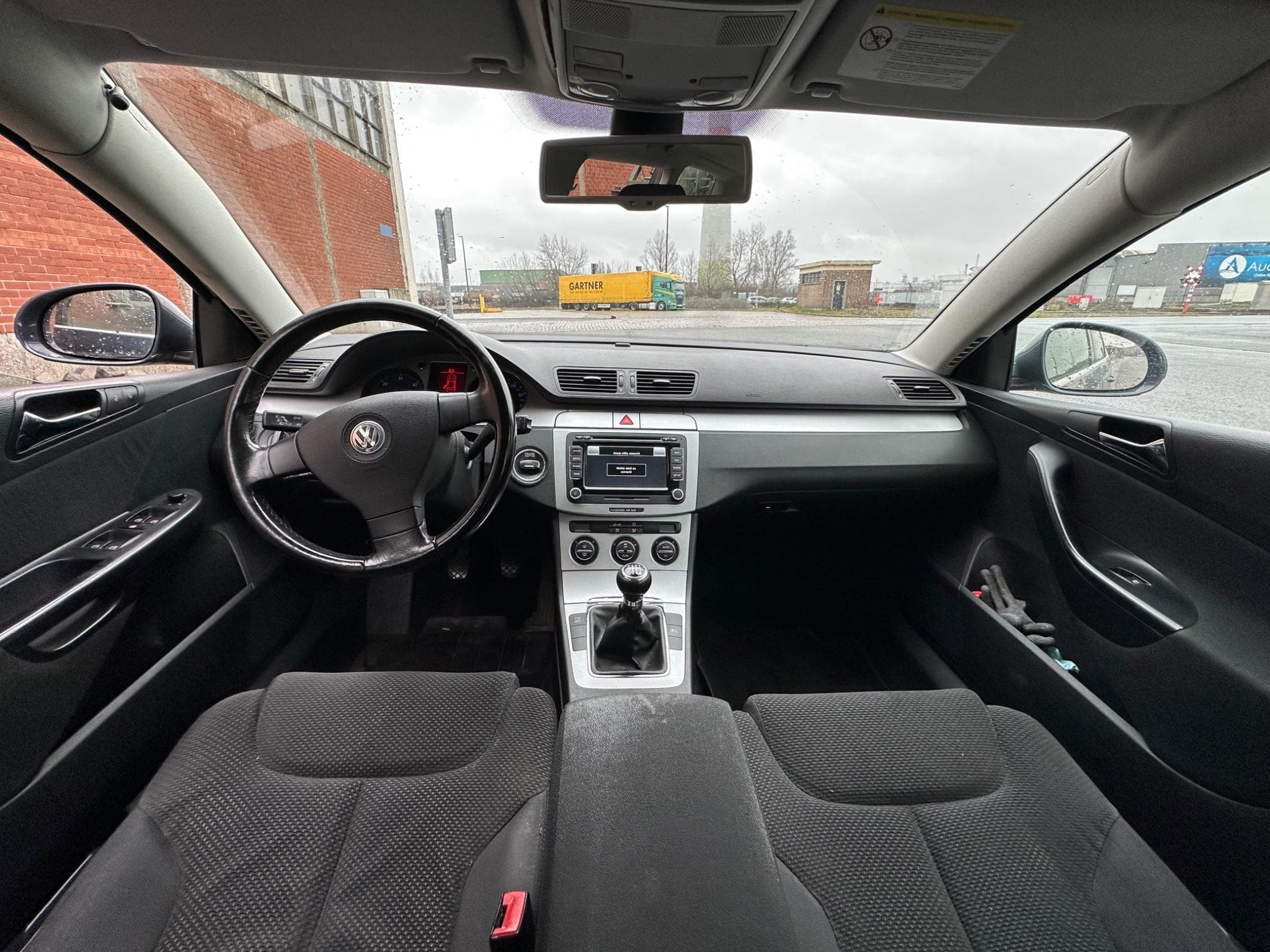 VW Passat Passat B6 2L 140ch (2008) - Photo 9