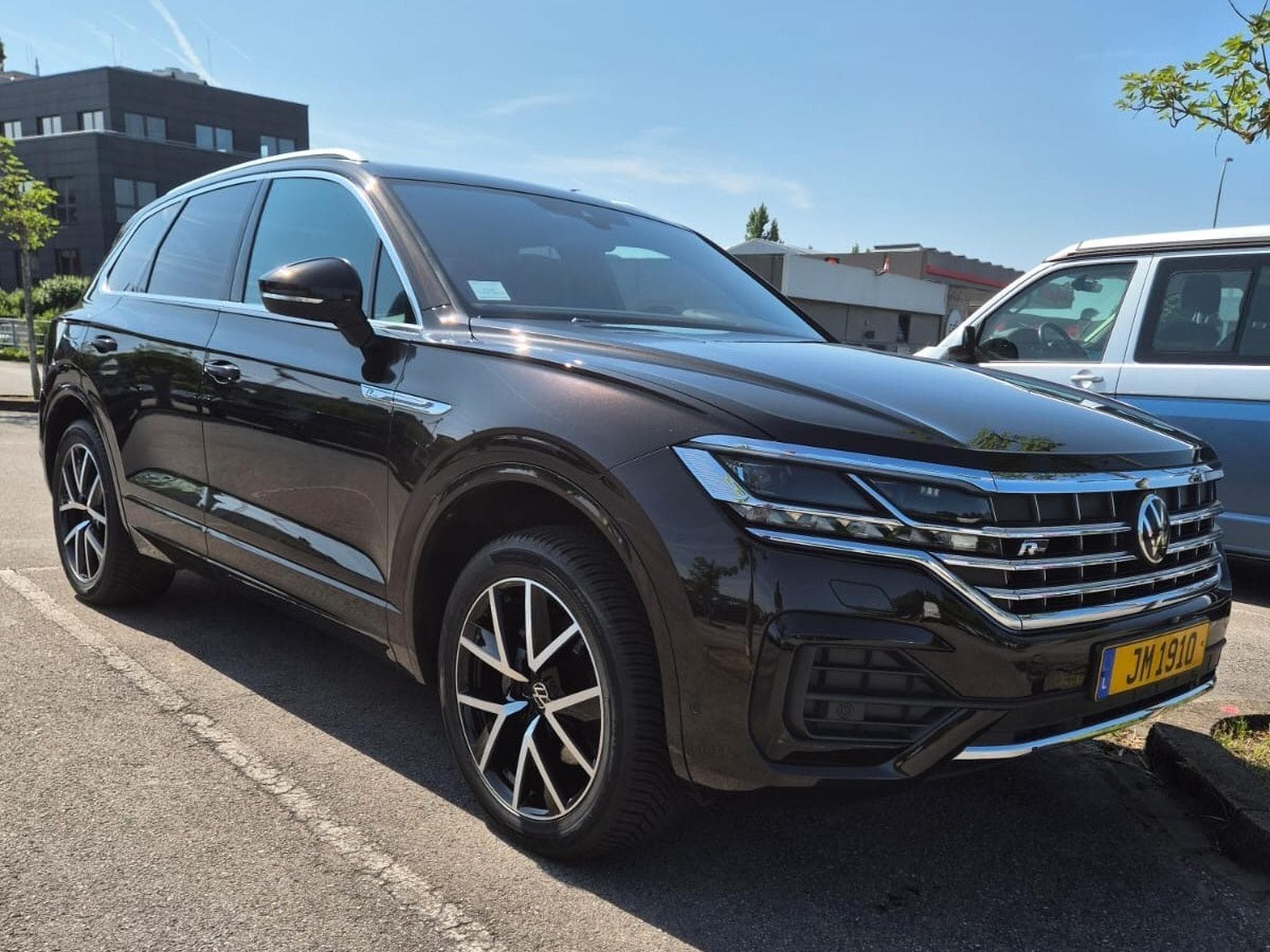 VW Touareg R-Line (2021) - Photo 1