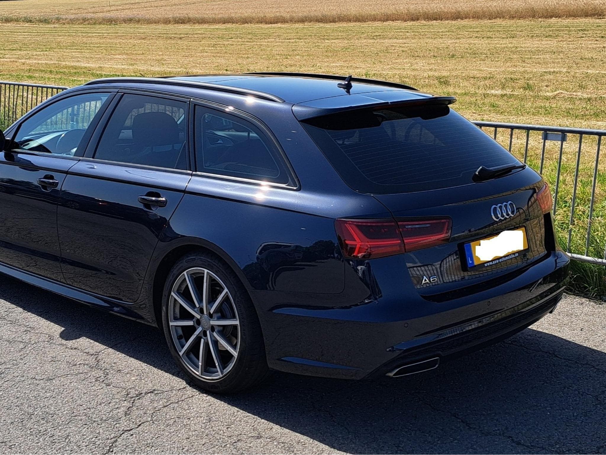 Audi A6 Avant 2.0TDI Ultra 190cv S-Line S-Tronic (2017) - Photo 3