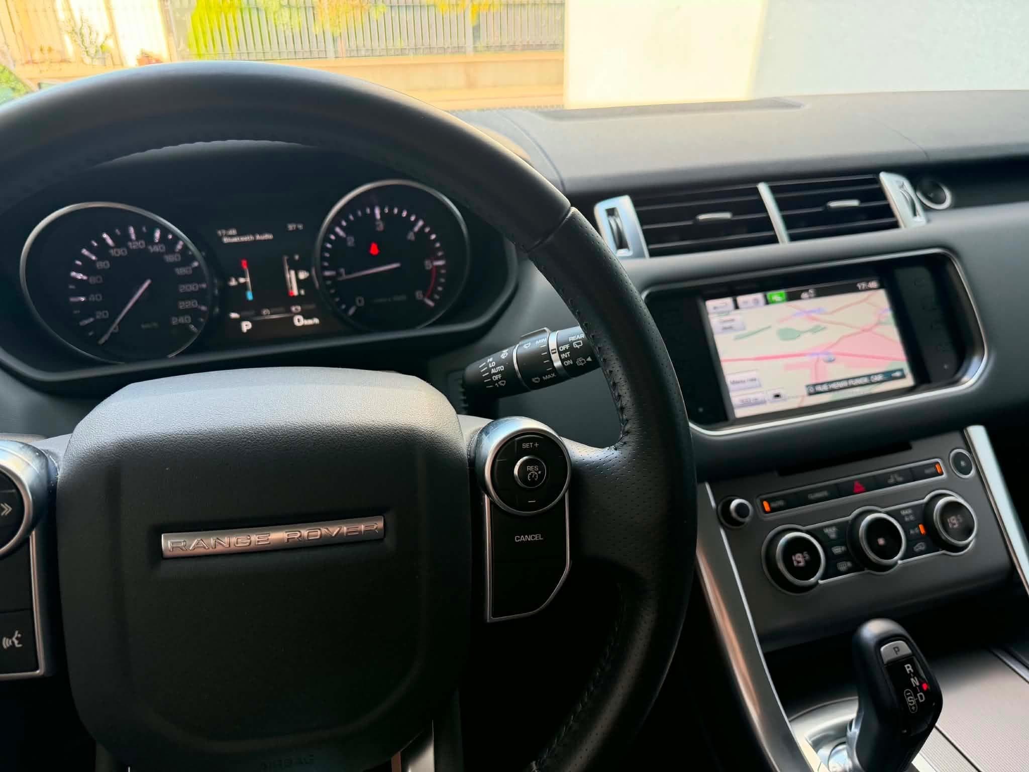 Land-Rover Range Rover Sport (2014) - Photo 4