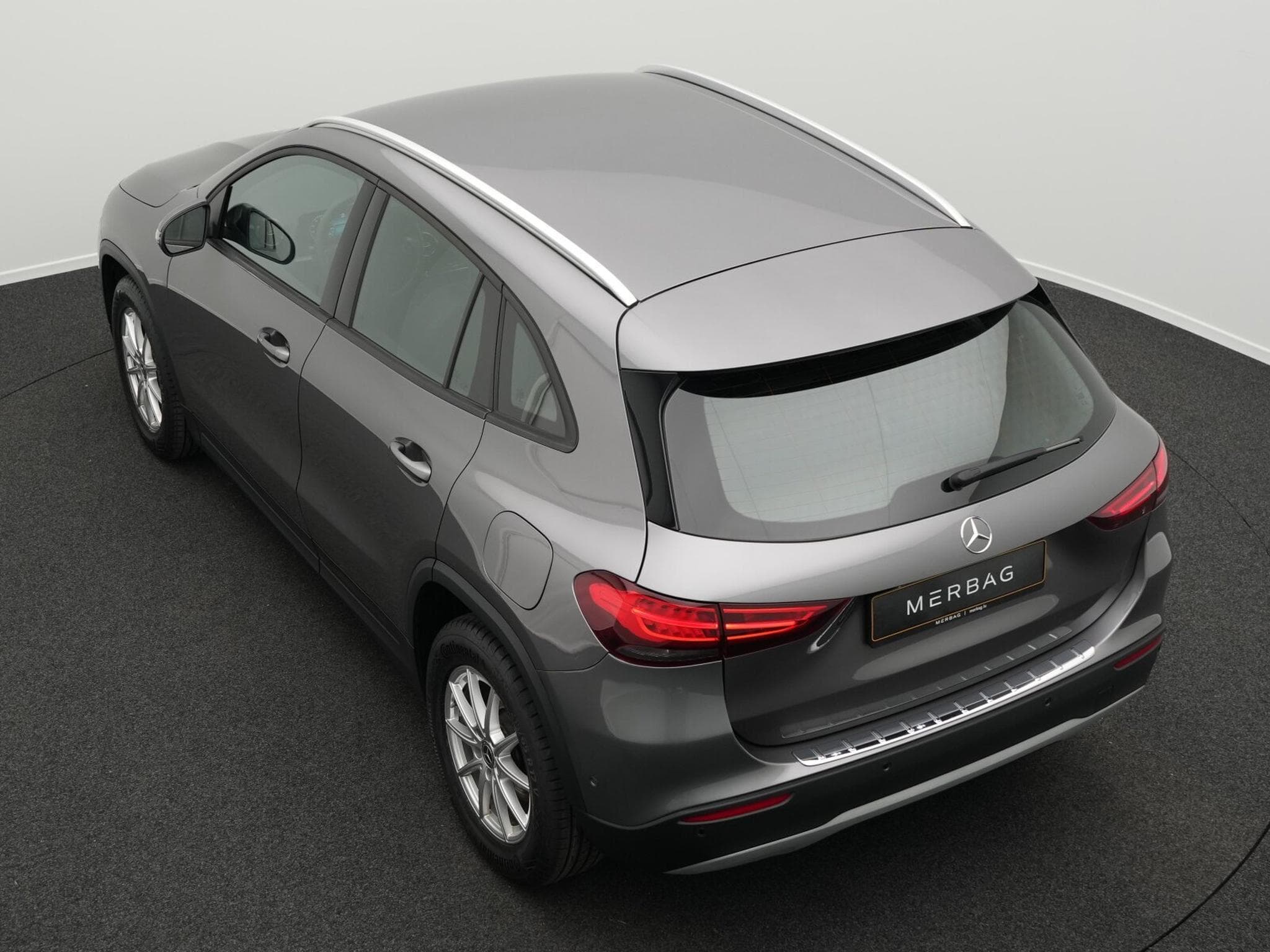 Mercedes GLA 180 d Kamera+PTS+SHZ+MBUX (2020) - Photo 11