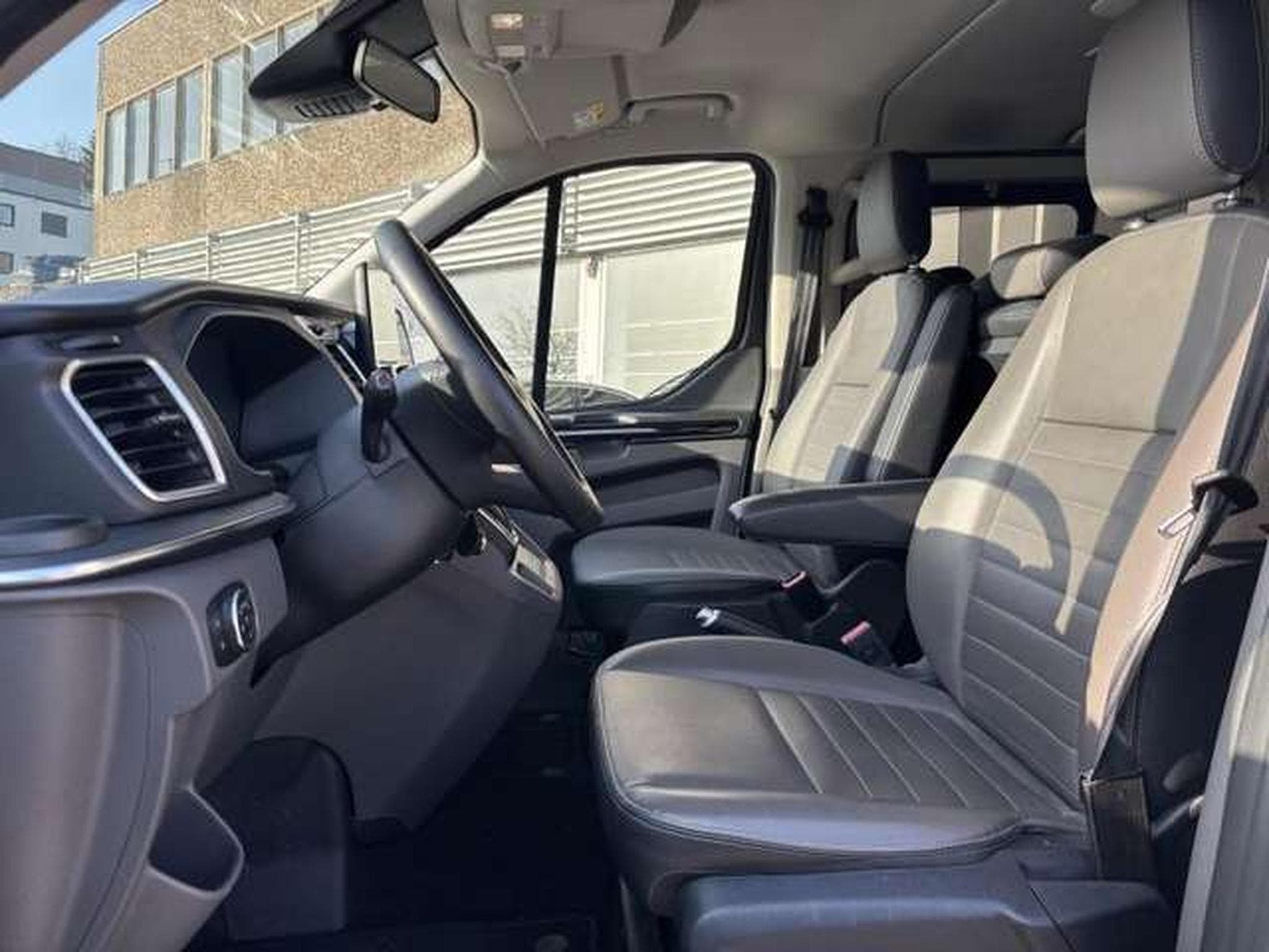 Ford Tourneo 170PS - DIESEL-8 PLACES-JUSQUA 48 MOIS DE GARANTIE (2024) - Photo 10