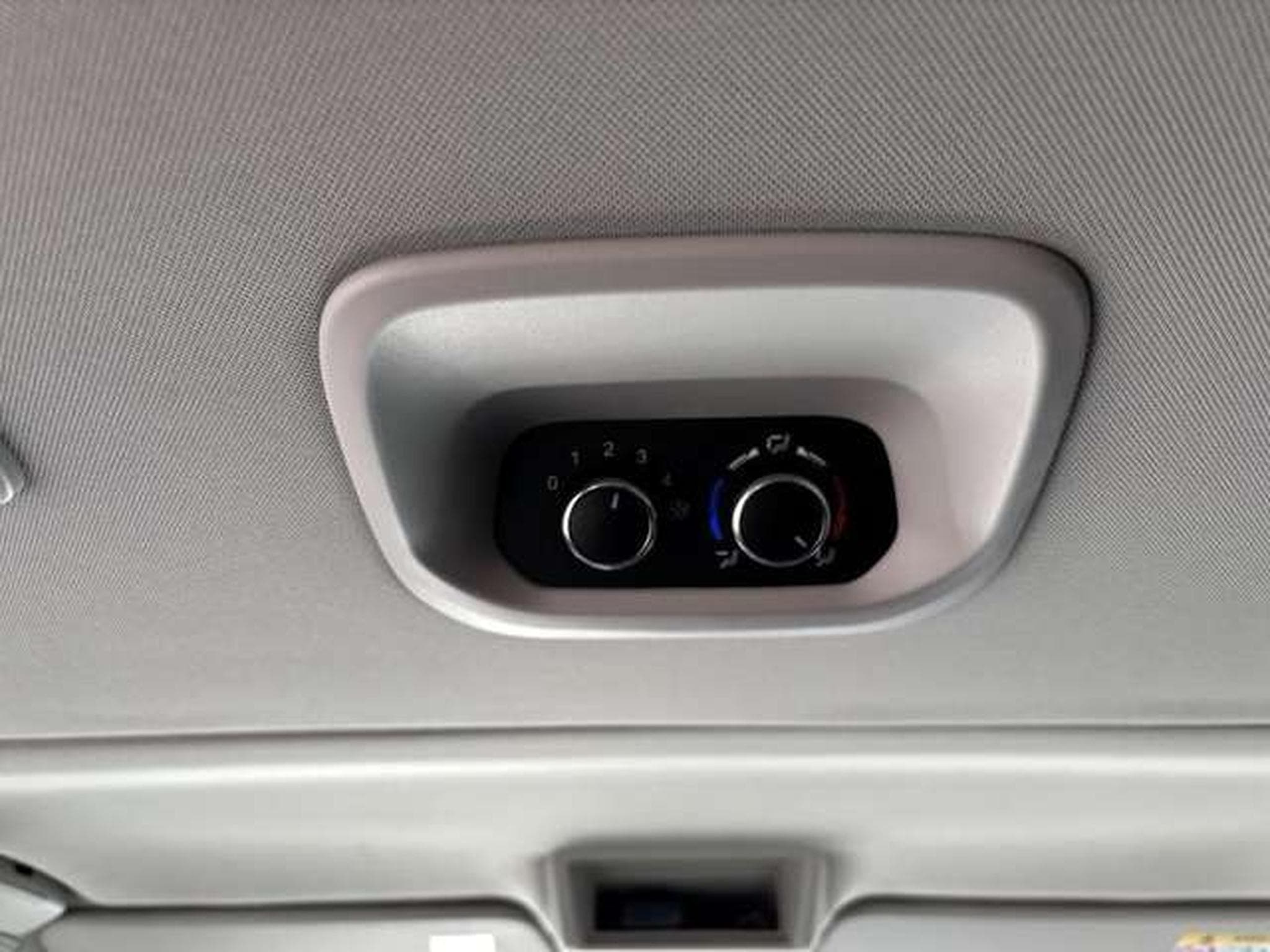 Ford Tourneo 170PS - DIESEL-8 PLACES-JUSQUA 48 MOIS DE GARANTIE (2024) - Photo 19