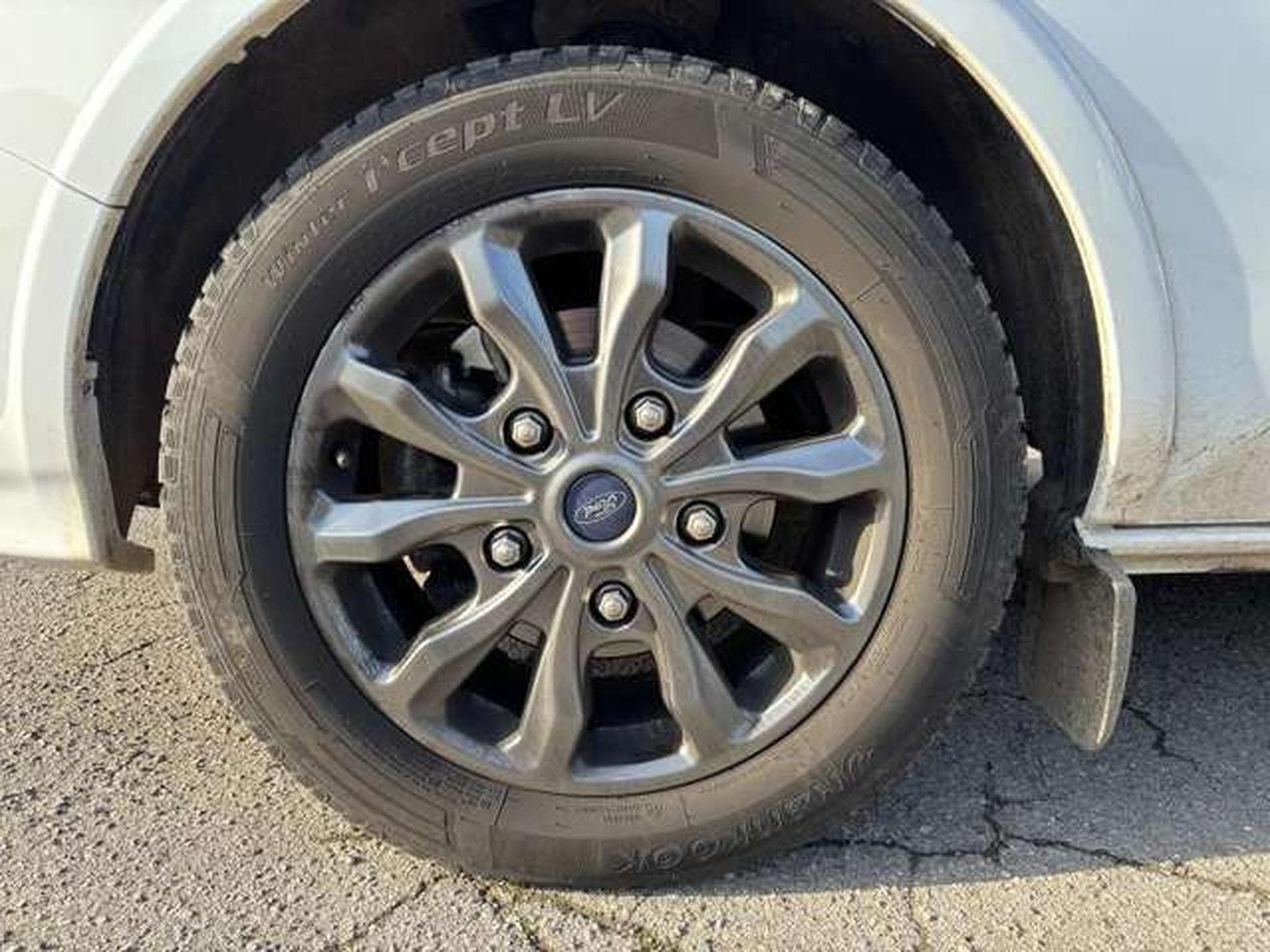 Ford Tourneo 170PS - DIESEL-8 PLACES-JUSQUA 48 MOIS DE GARANTIE (2024) - Photo 21