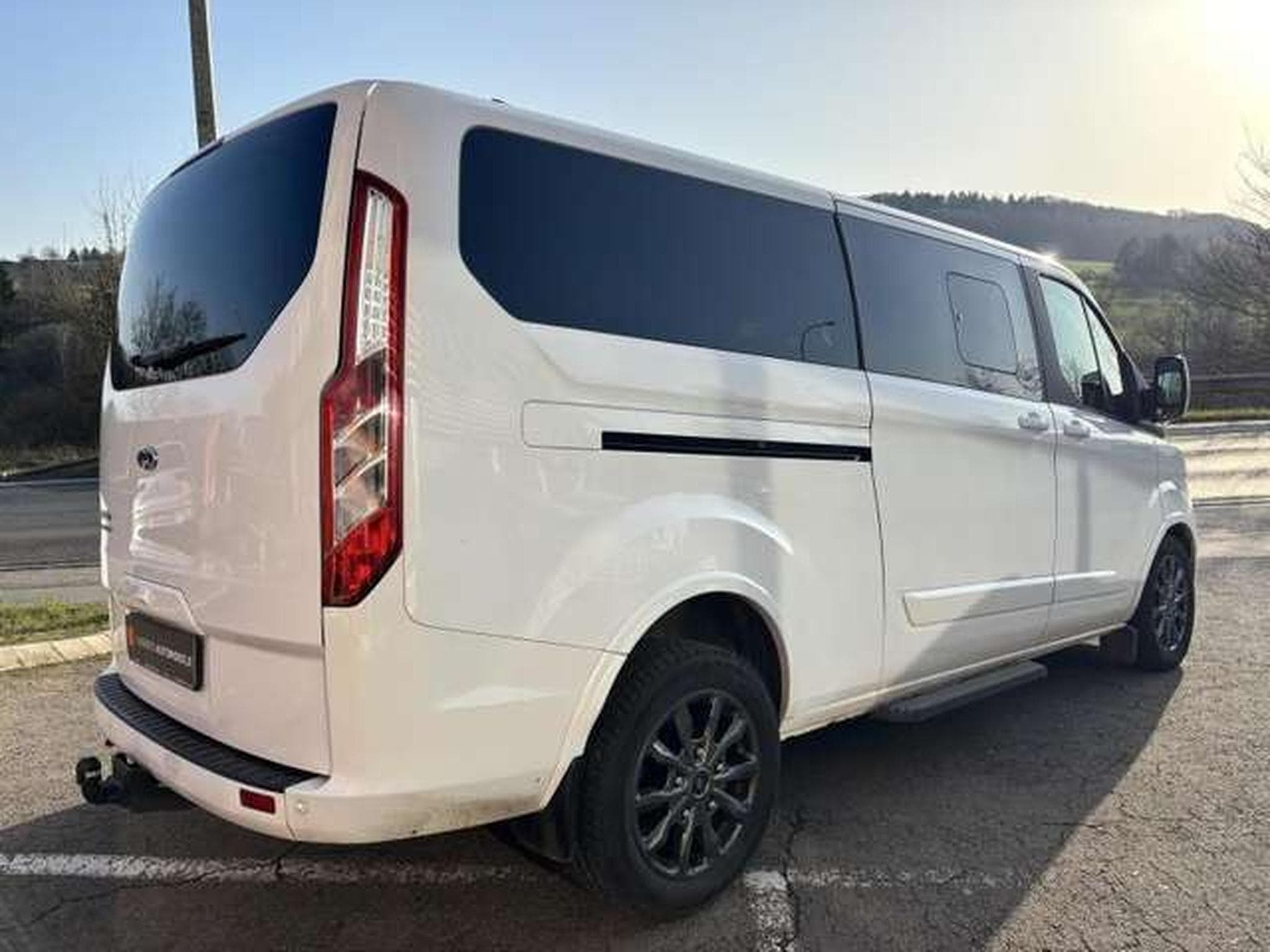 Ford Tourneo 170PS - DIESEL-8 PLACES-JUSQUA 48 MOIS DE GARANTIE (2024) - Photo 5