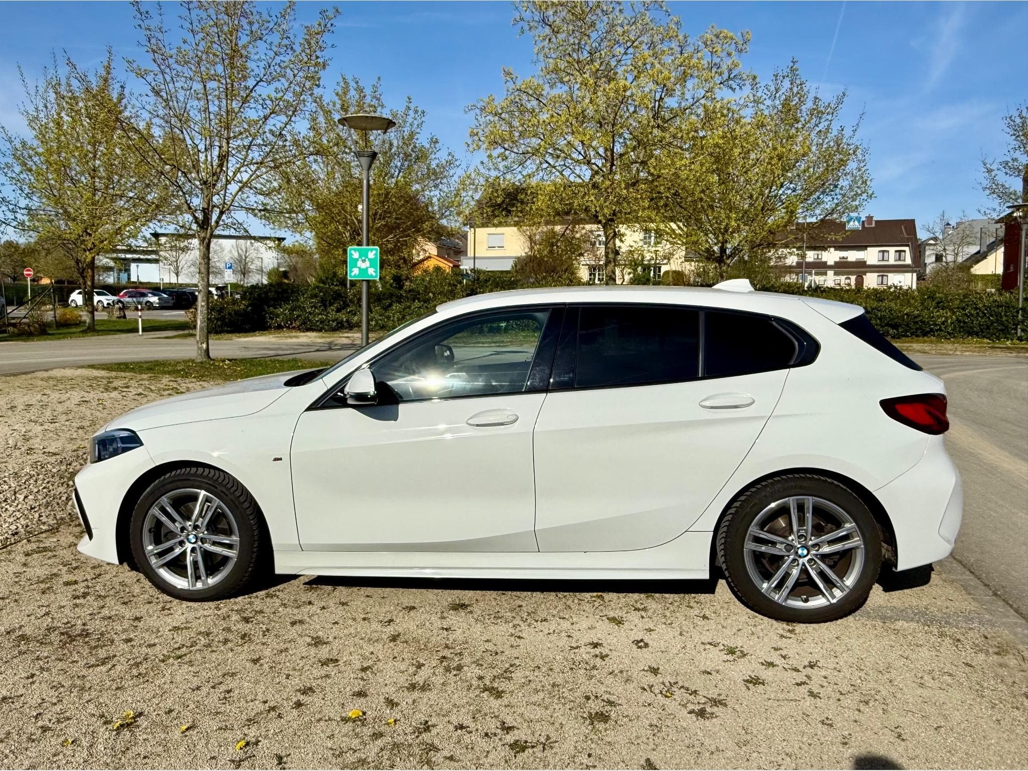 BMW 118 118i M-pack bought BWM premium selection (2020) - Photo 1