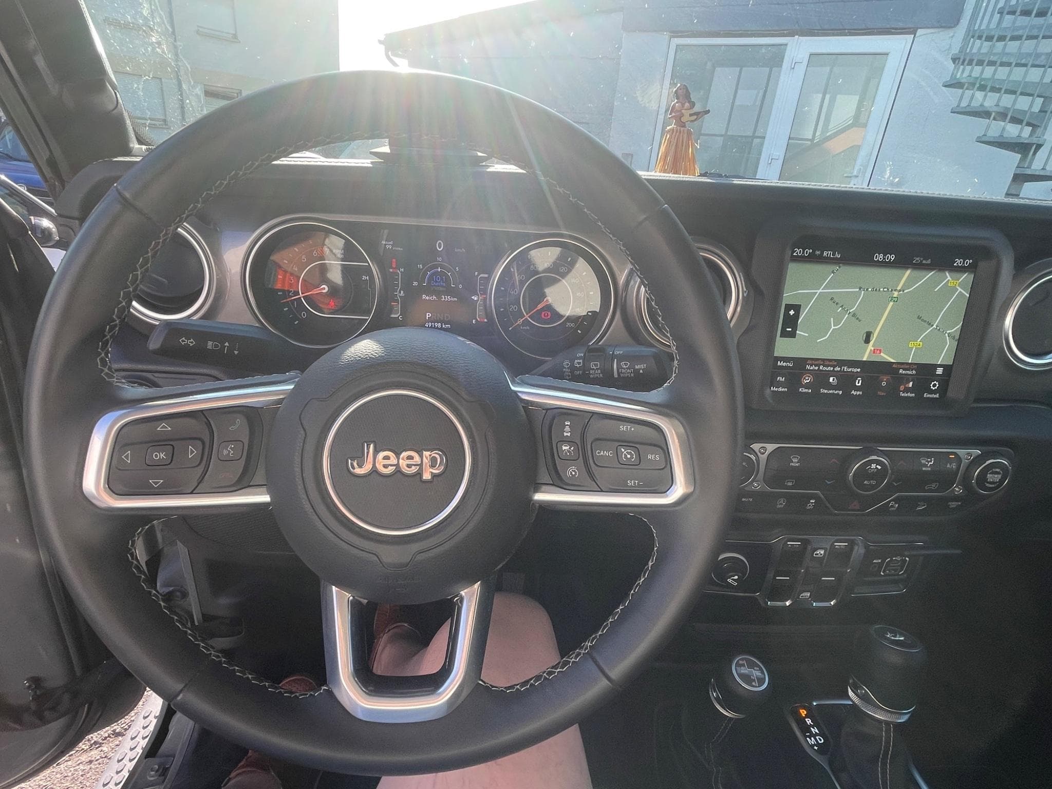 Jeep Wrangler Safari (2020) - Photo 10