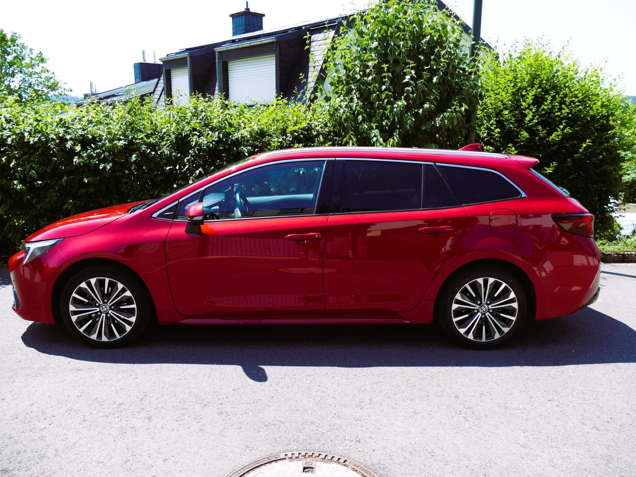 Toyota Corolla Touring Sport (2024) - Photo 1