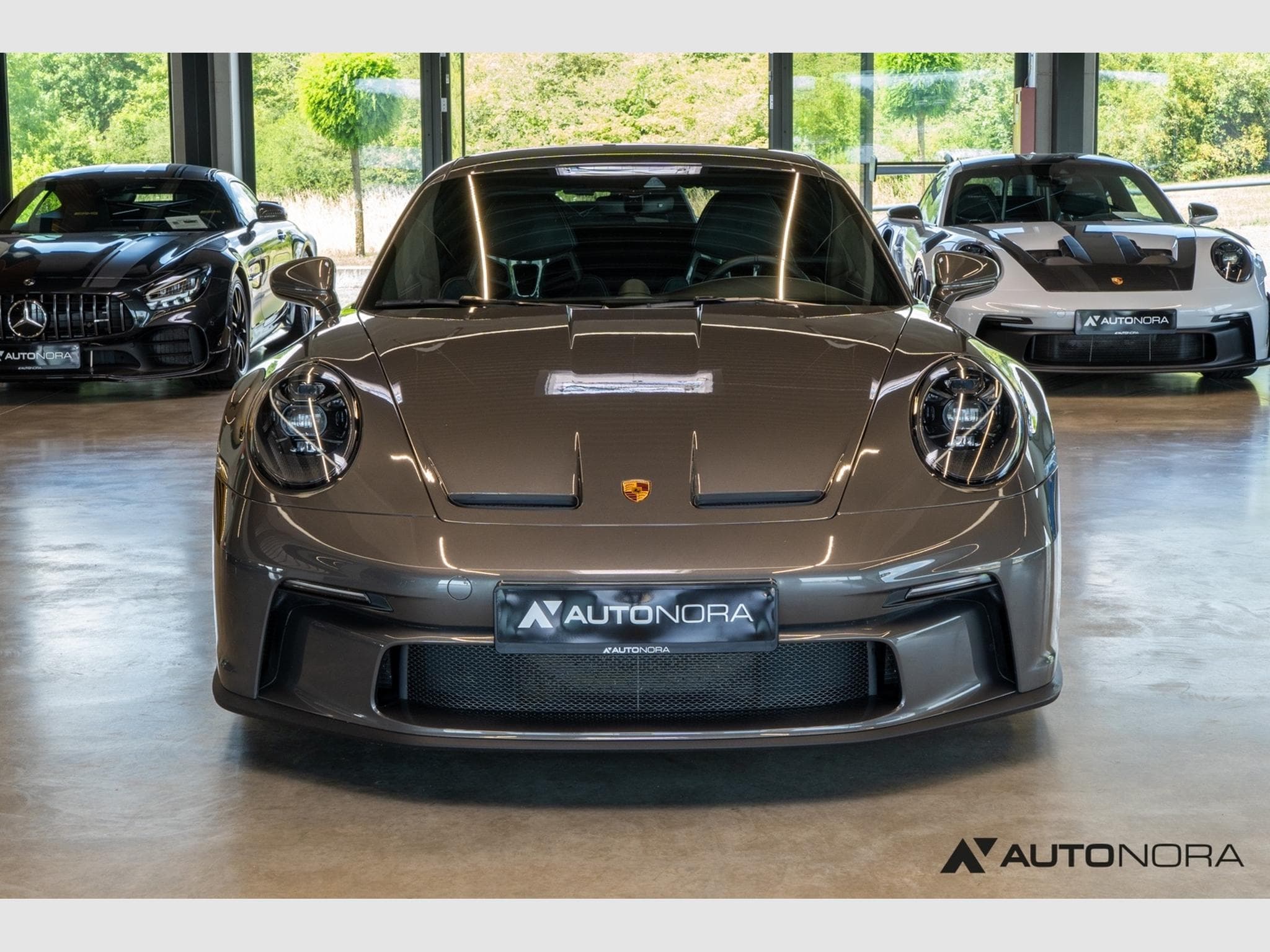Porsche 992 911 (992.1) GT3 touring (2022) - Photo 5
