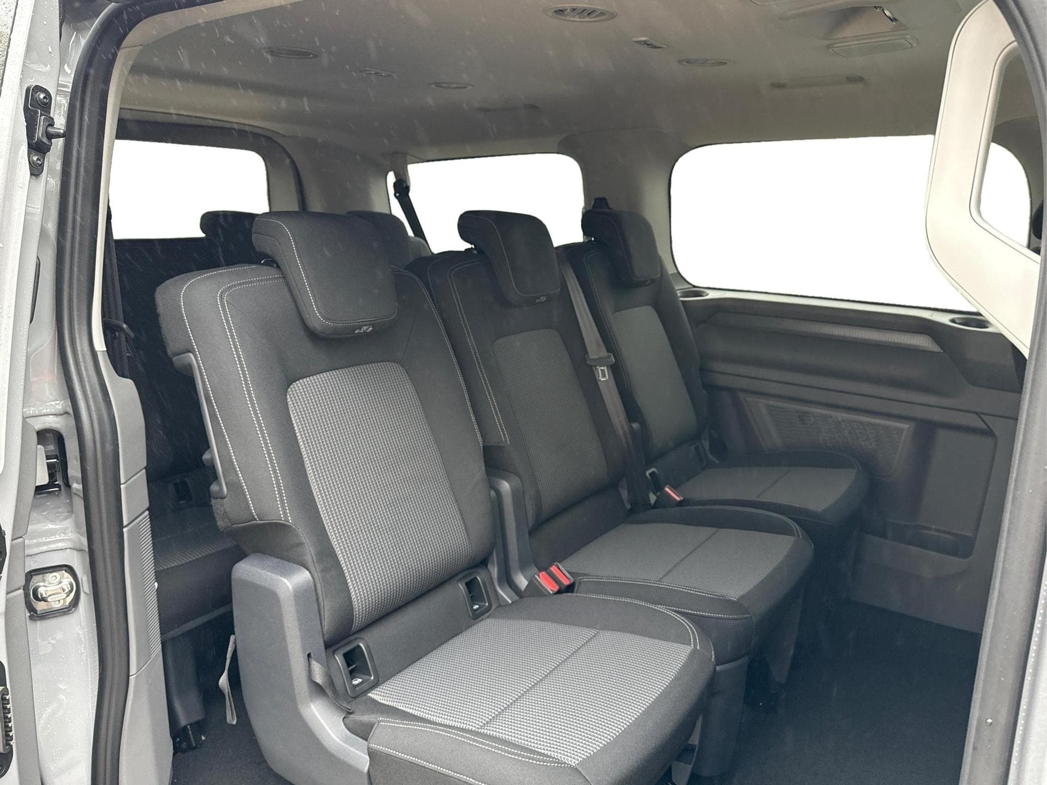 VW T7 Basis (2026) - Photo 14