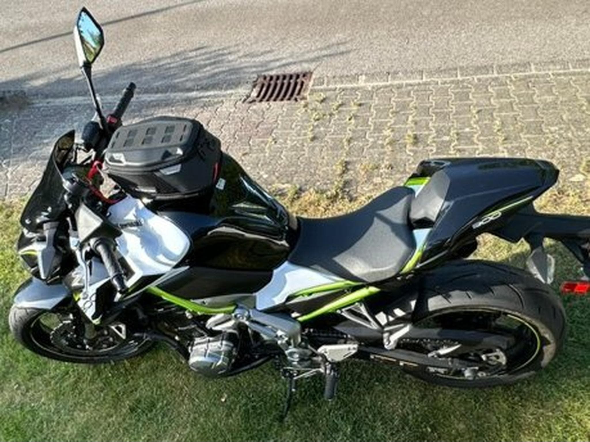 Kawasaki Z Kawasaki Z900 (2019) - Photo 1