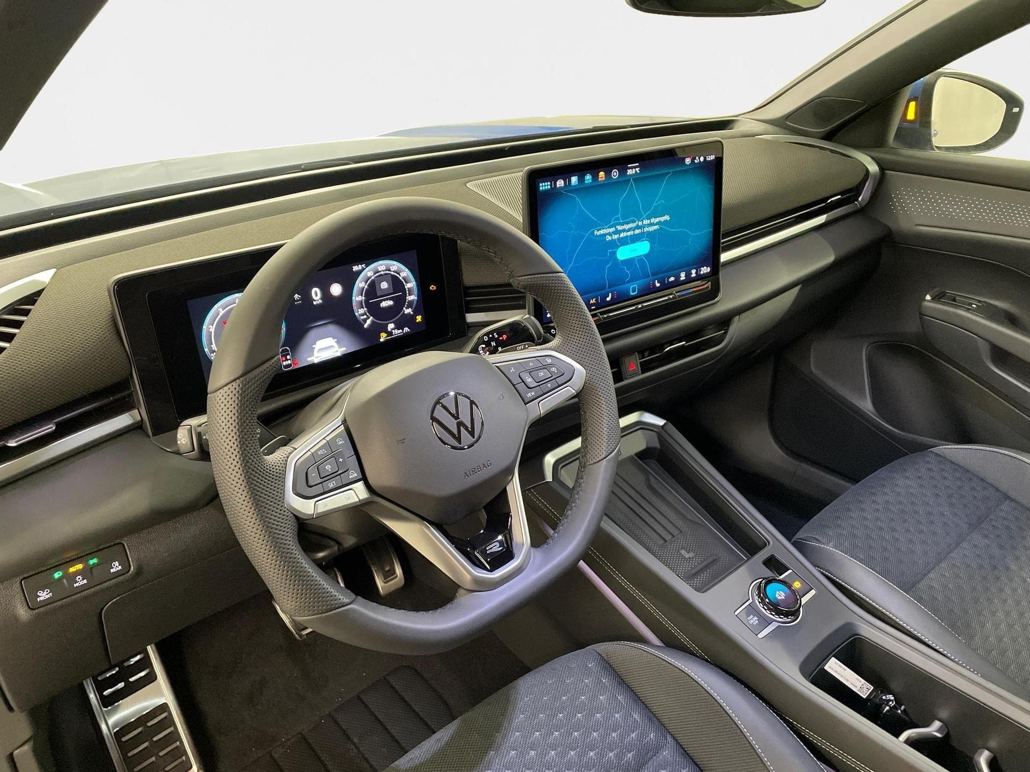 VW T-Roc R-Line (2026) - Photo 13