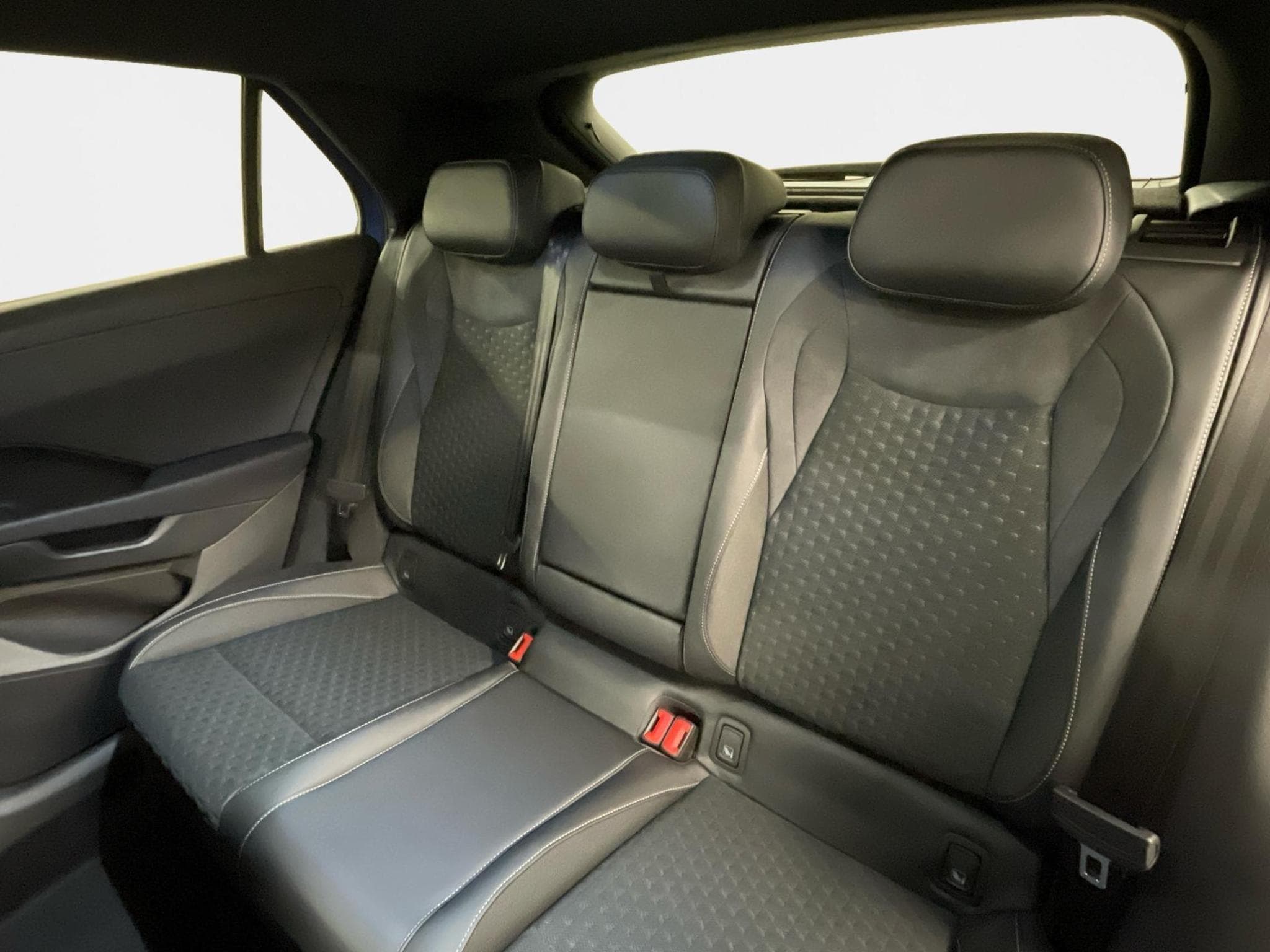 VW T-Roc R-Line (2026) - Photo 21