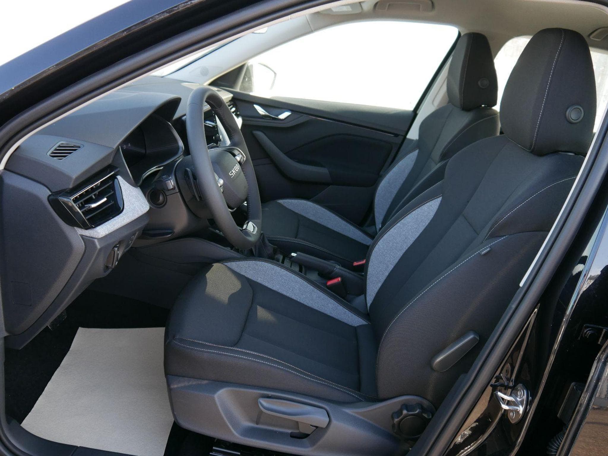 Skoda Kamiq Selection (2026) - Photo 8