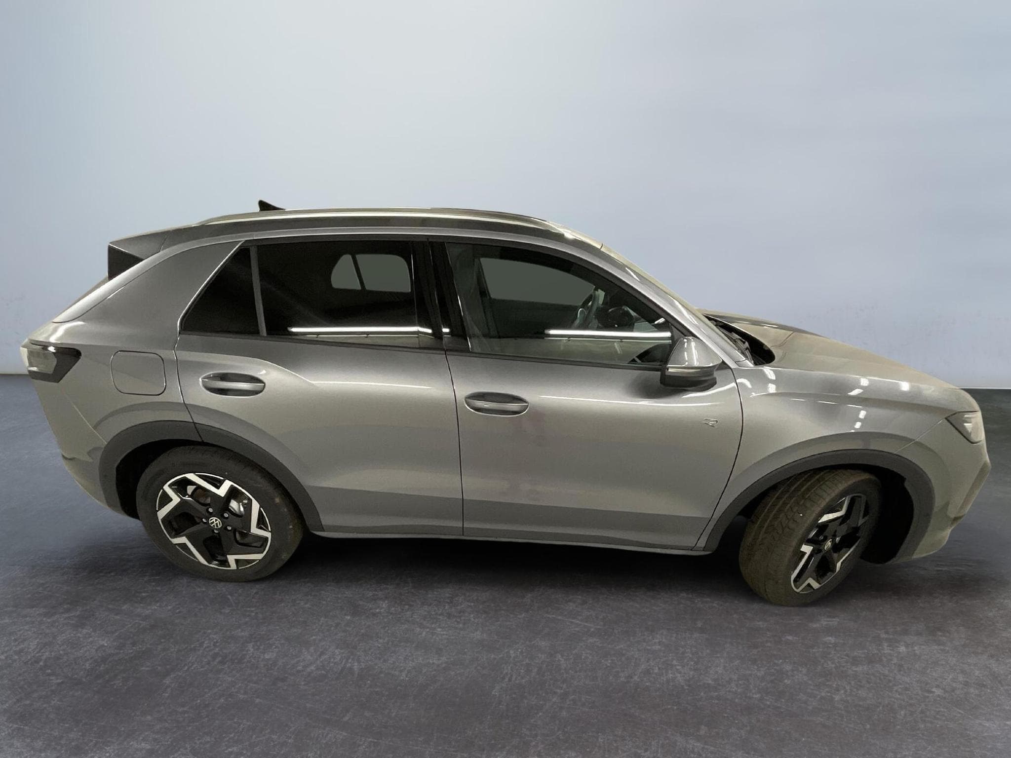 VW T-Roc R-Line (2026) - Photo 8