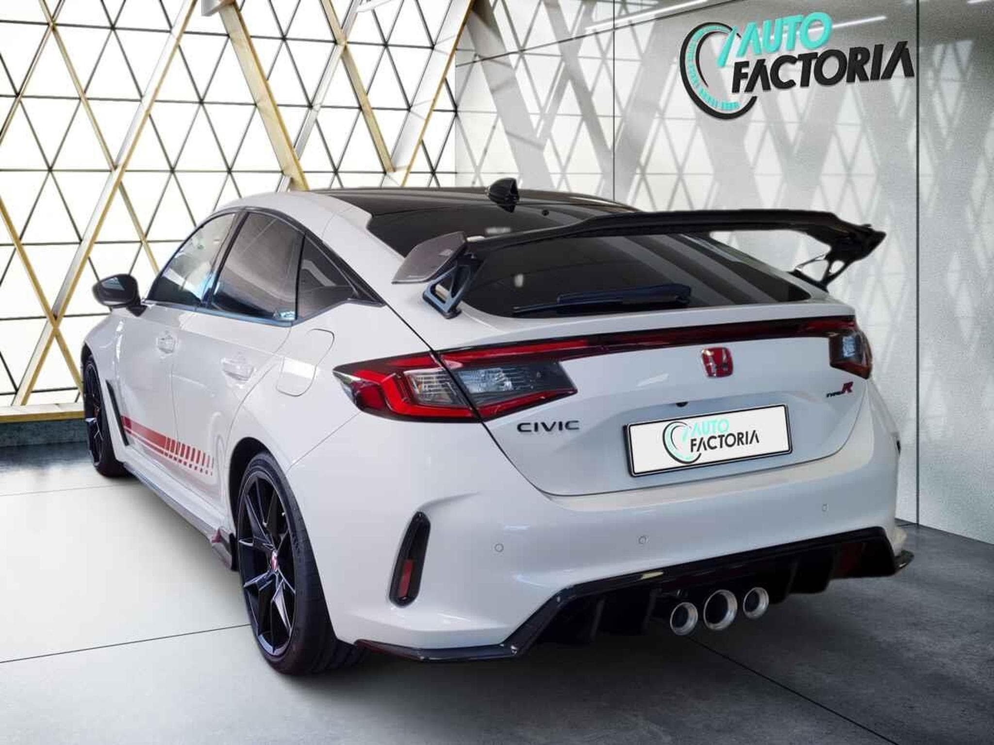 Honda Civic Type R 2.0 I-VTEC 329cv Ultimate Edition+GPS+CAM (2026) - Photo 4