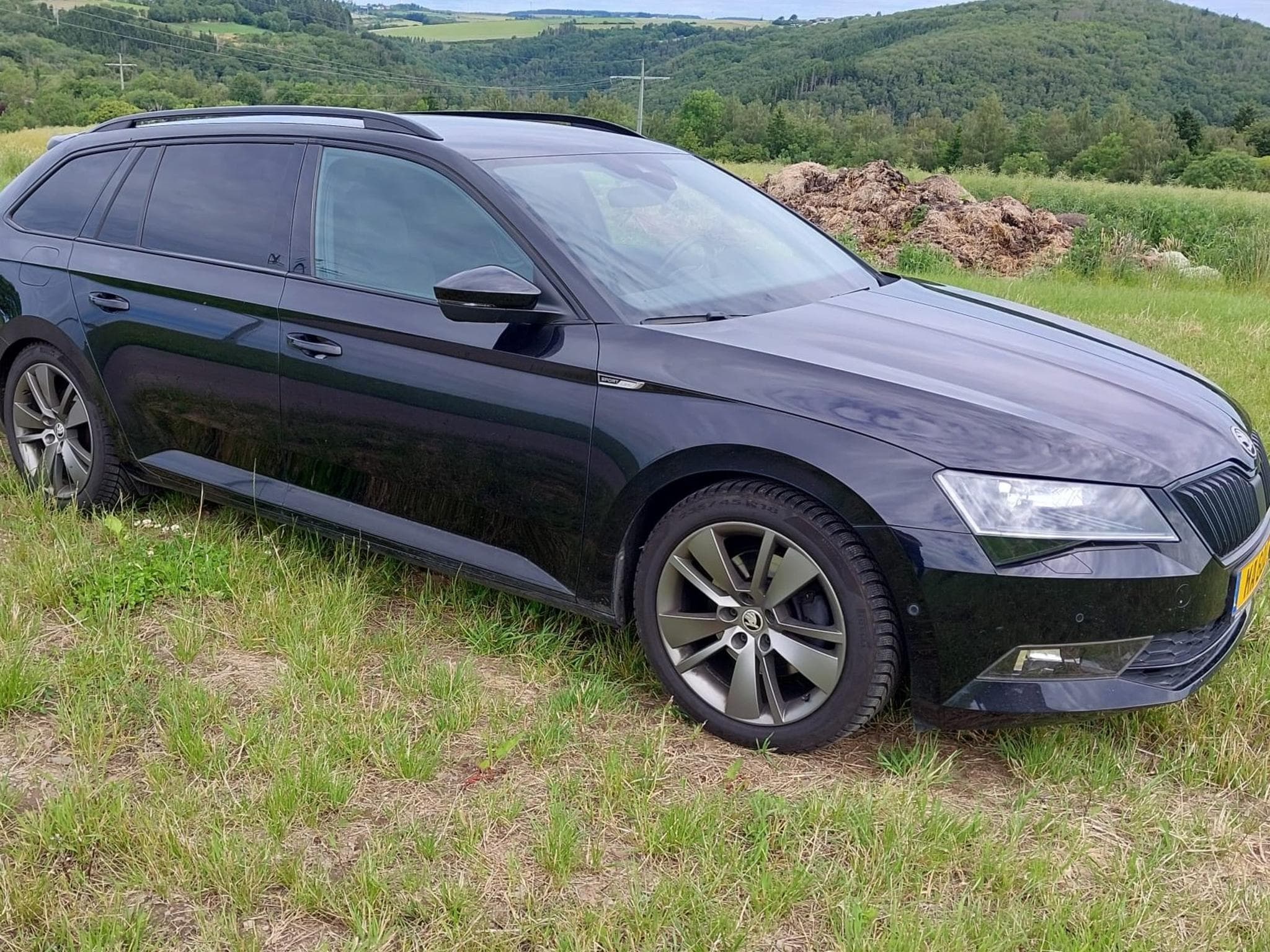 Skoda Superb Sportsline (2018) - Photo 3