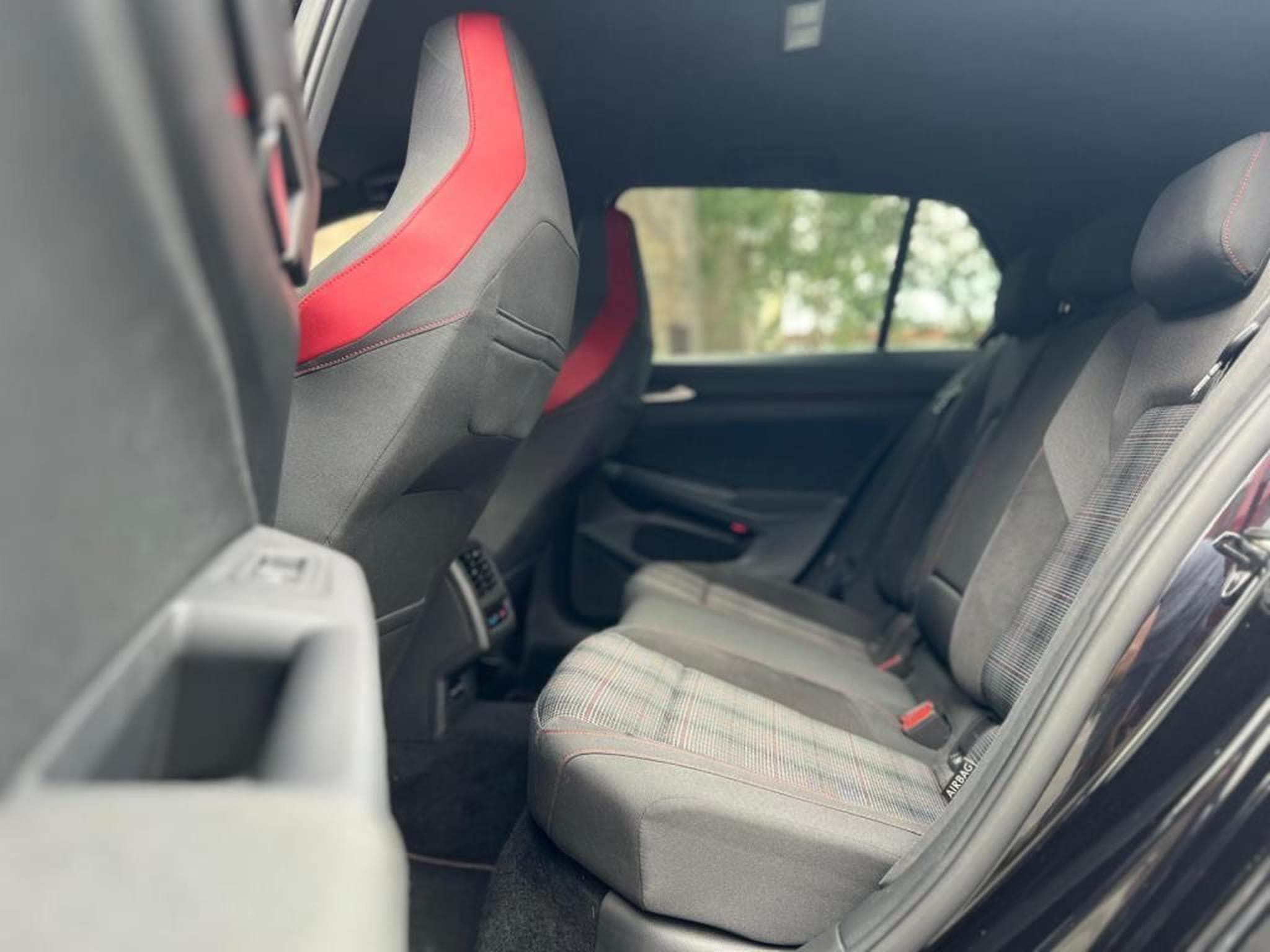 VW Golf VIII GTI Performance (2021) - Photo 18