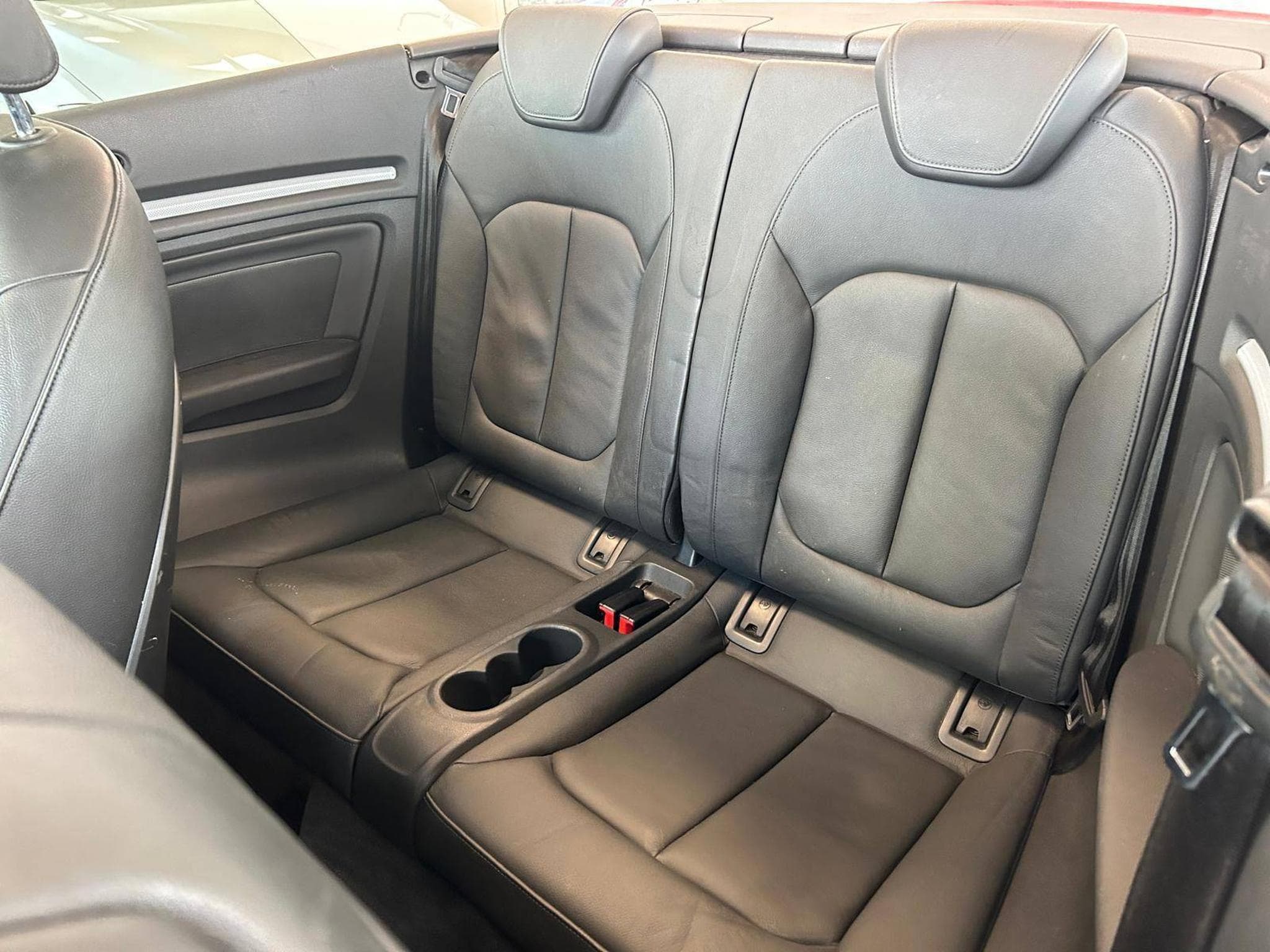 Audi A3 Cabriolet ultra Exterieur-Paket S line (2016) - Photo 12