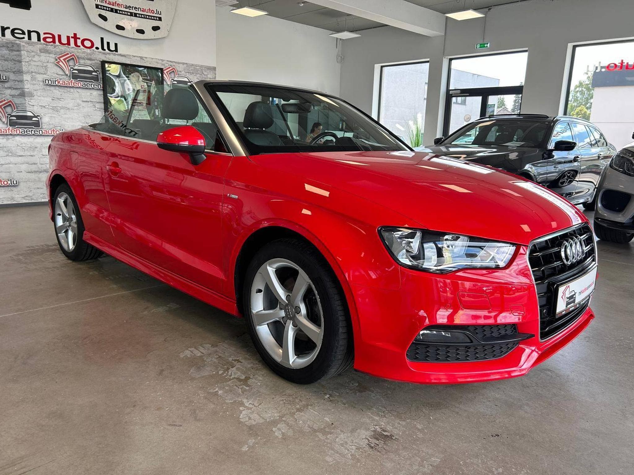 Audi A3 Cabriolet ultra Exterieur-Paket S line (2016) - Photo 2