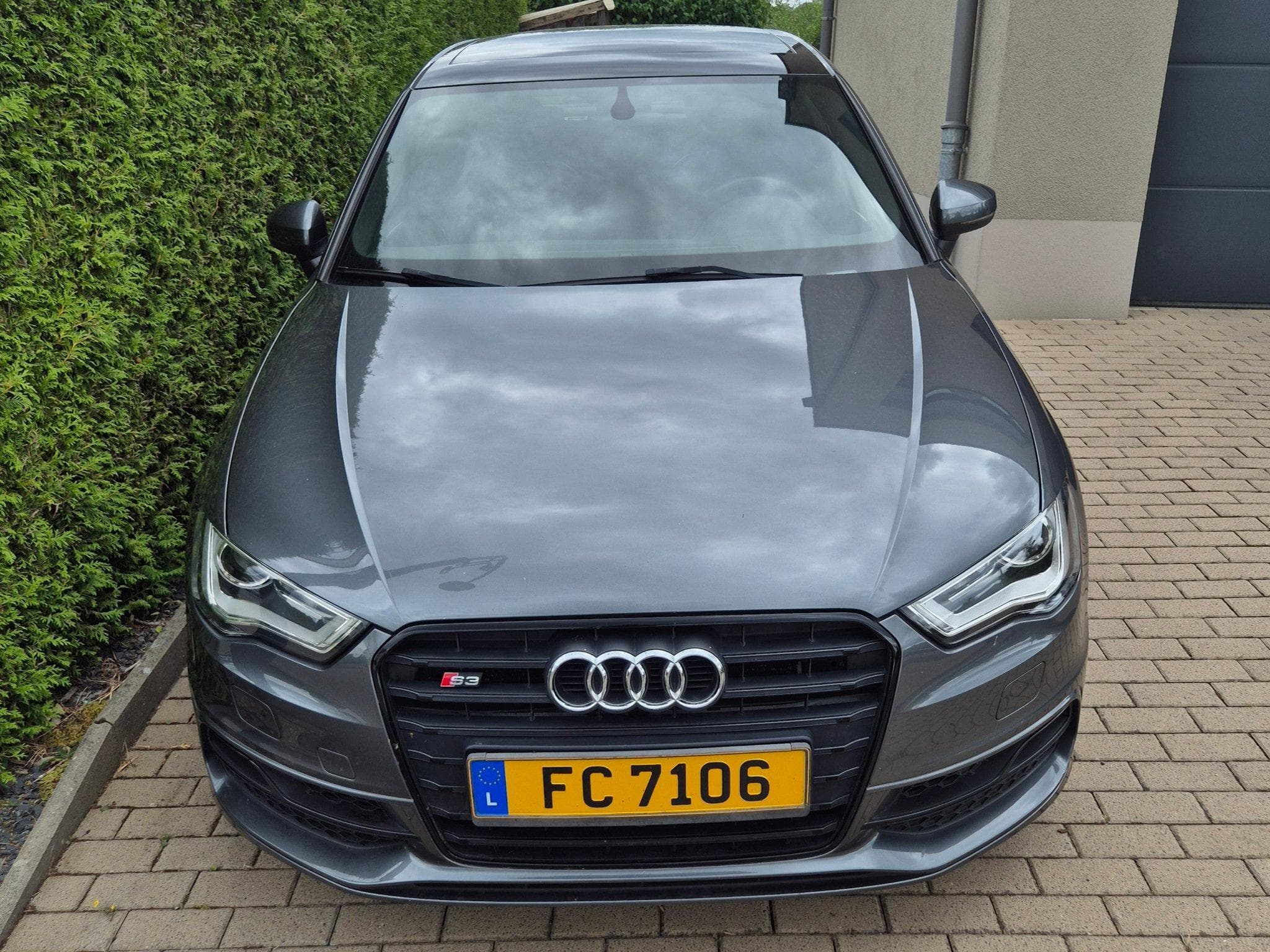Audi S3 2.0 TFSI Sportback (2015) - Photo 1