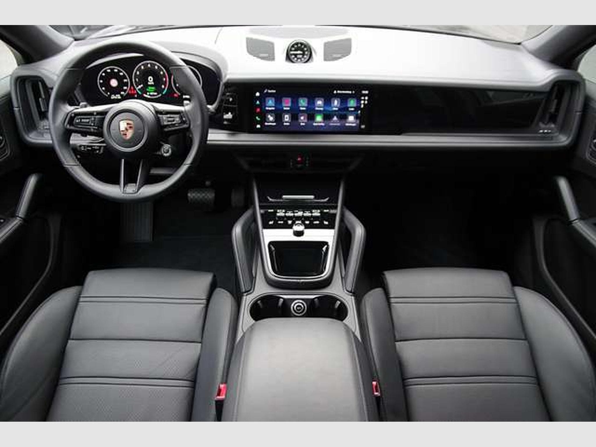 Porsche Cayenne Cayenne Coupe E-Hybrid Black Edition*HA-Lenkung* (2025) - Photo 4