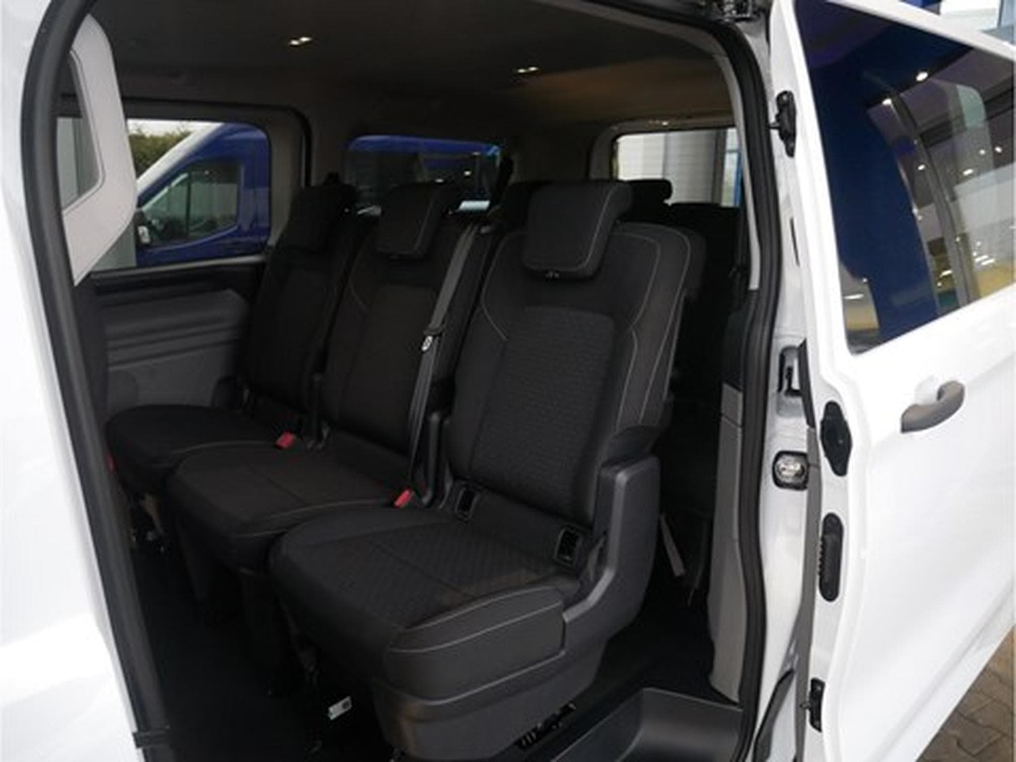 Ford Transit KOMBI 320L TREND 2.0TDCI A8 4WD LWB 170ch (L2/H1) (1925) - Photo 5