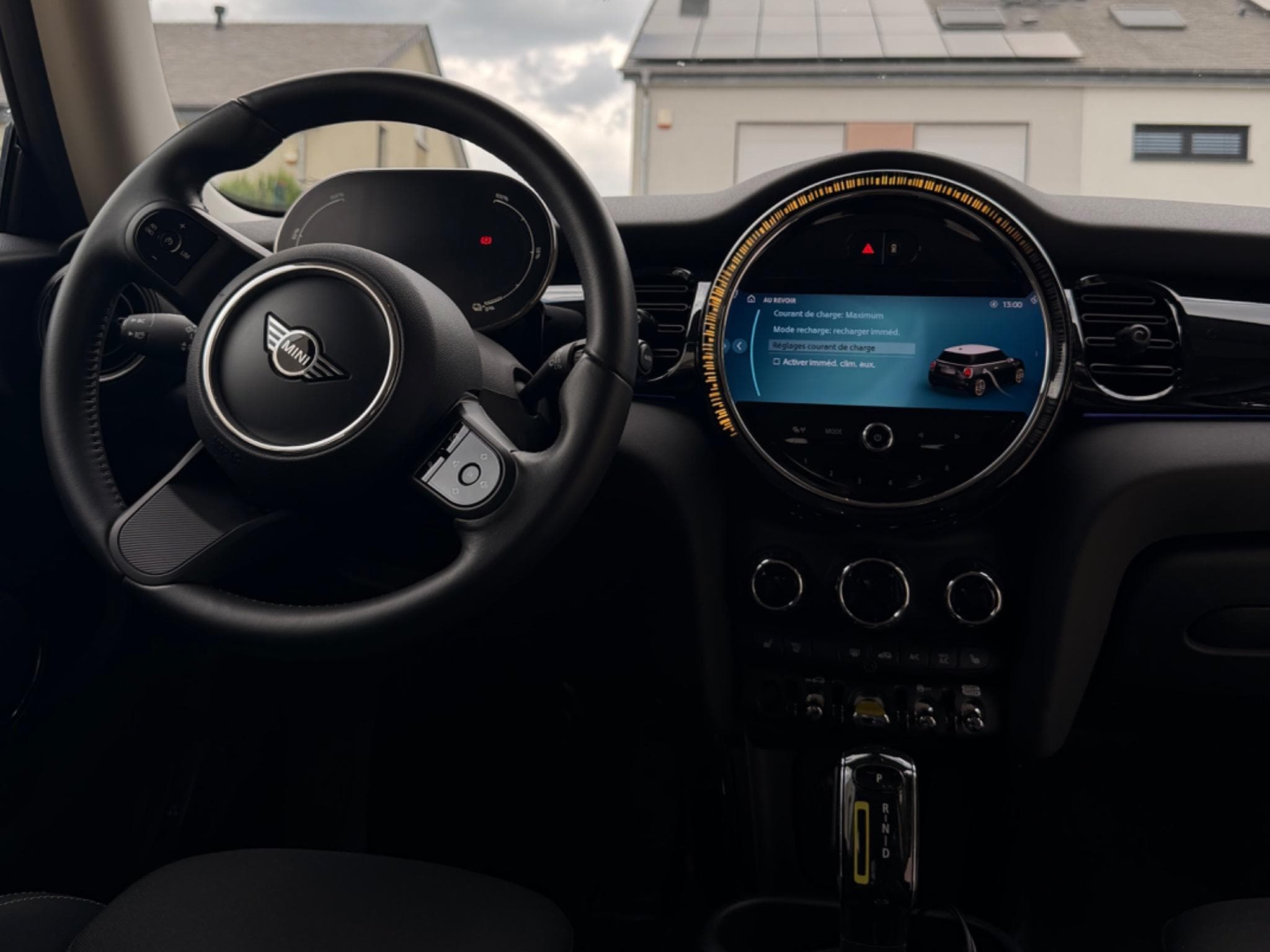 Mini Cooper SE Hatch (2022) - Photo 5