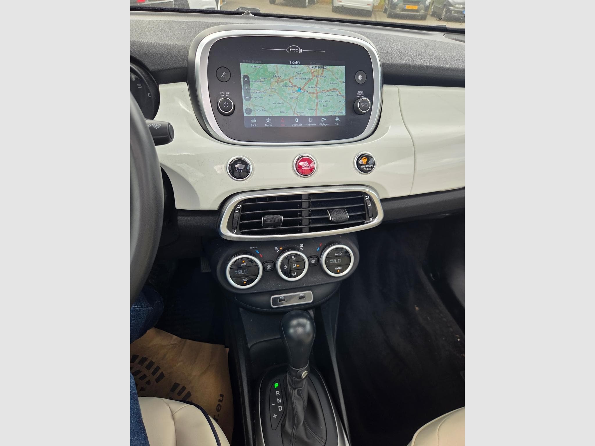 Fiat 500X DOLCEVITA SPECIAL SERIES 1.5 DCT HYBRID 130 (2022) - Photo 11