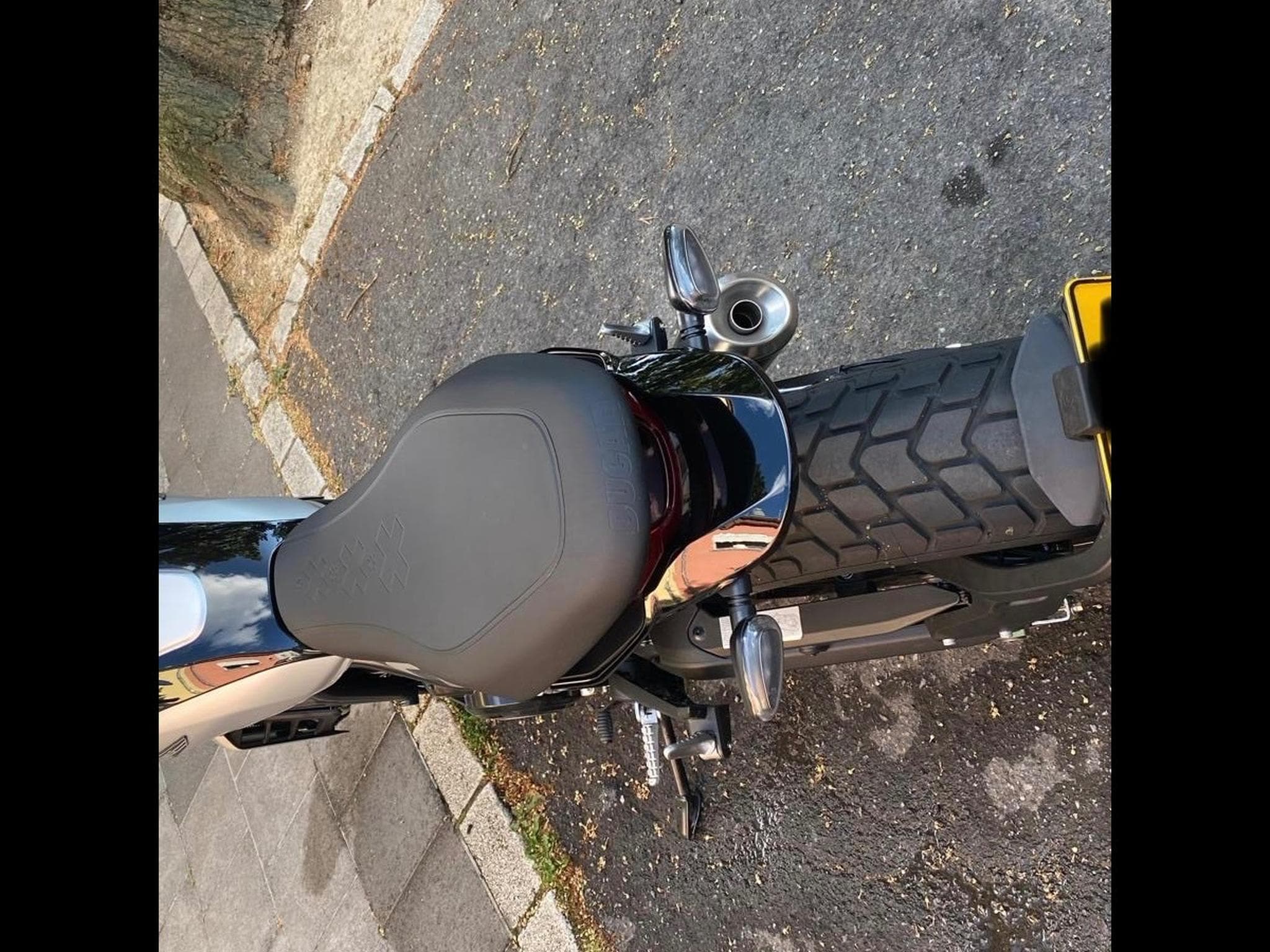 Ducati Scrambler (2023) - Photo 2