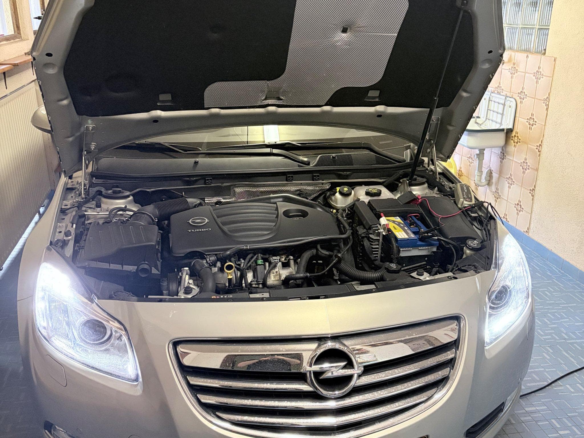 Opel Insignia (2011) - Photo 1