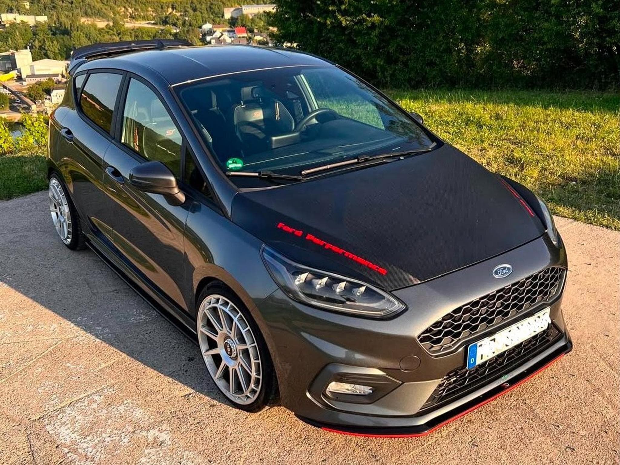 Ford Fiesta ST 1.5 EcoBoost (2019) - Photo 1