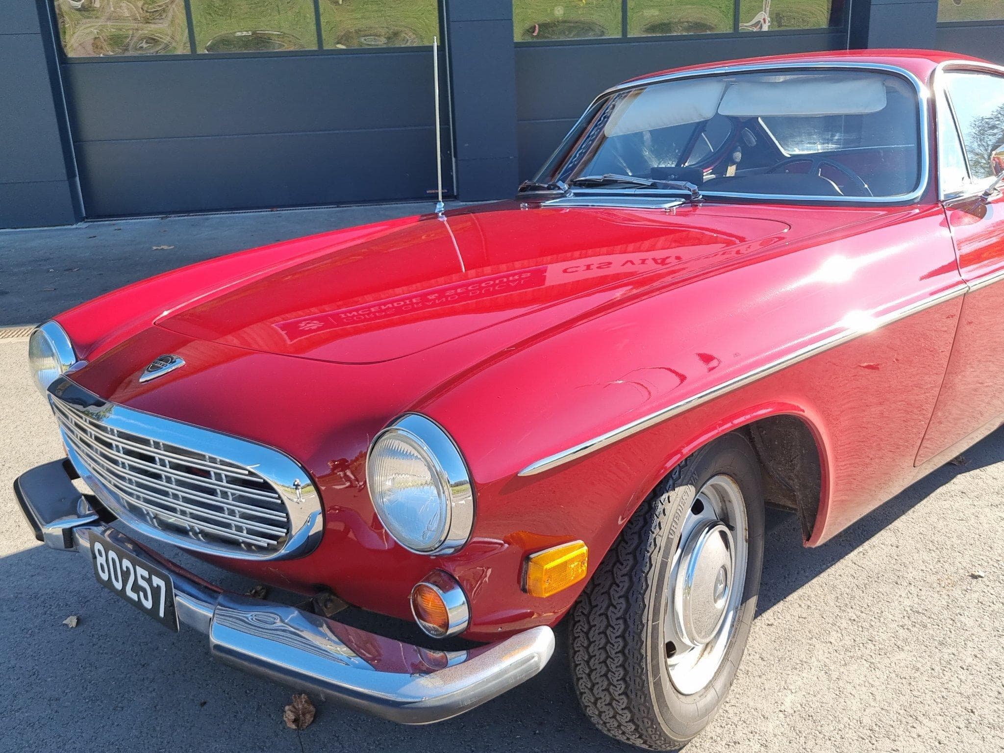 Volvo P1800 (1968) - Photo 9