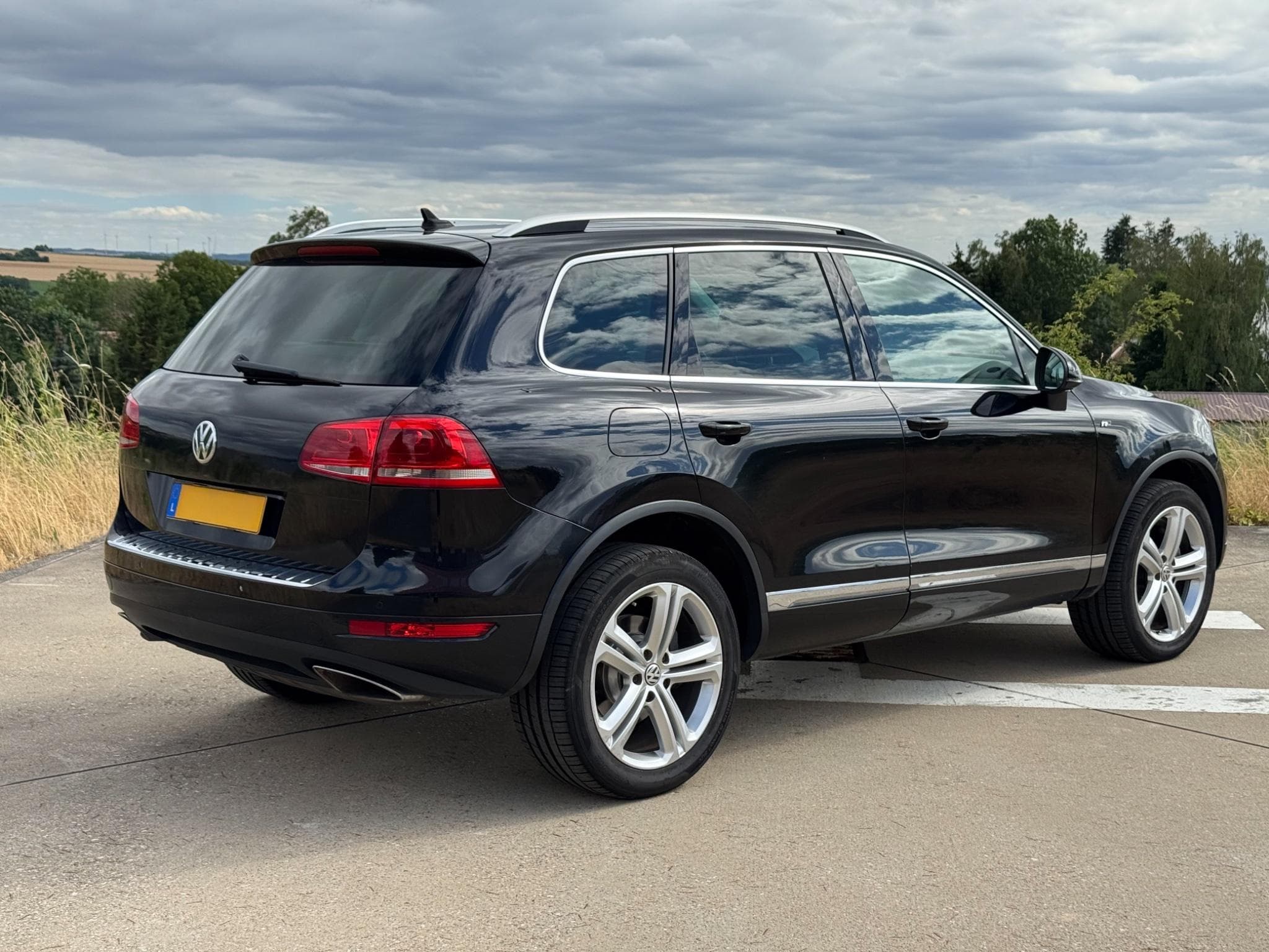 VW Touareg R-Line (2011) - Photo 3
