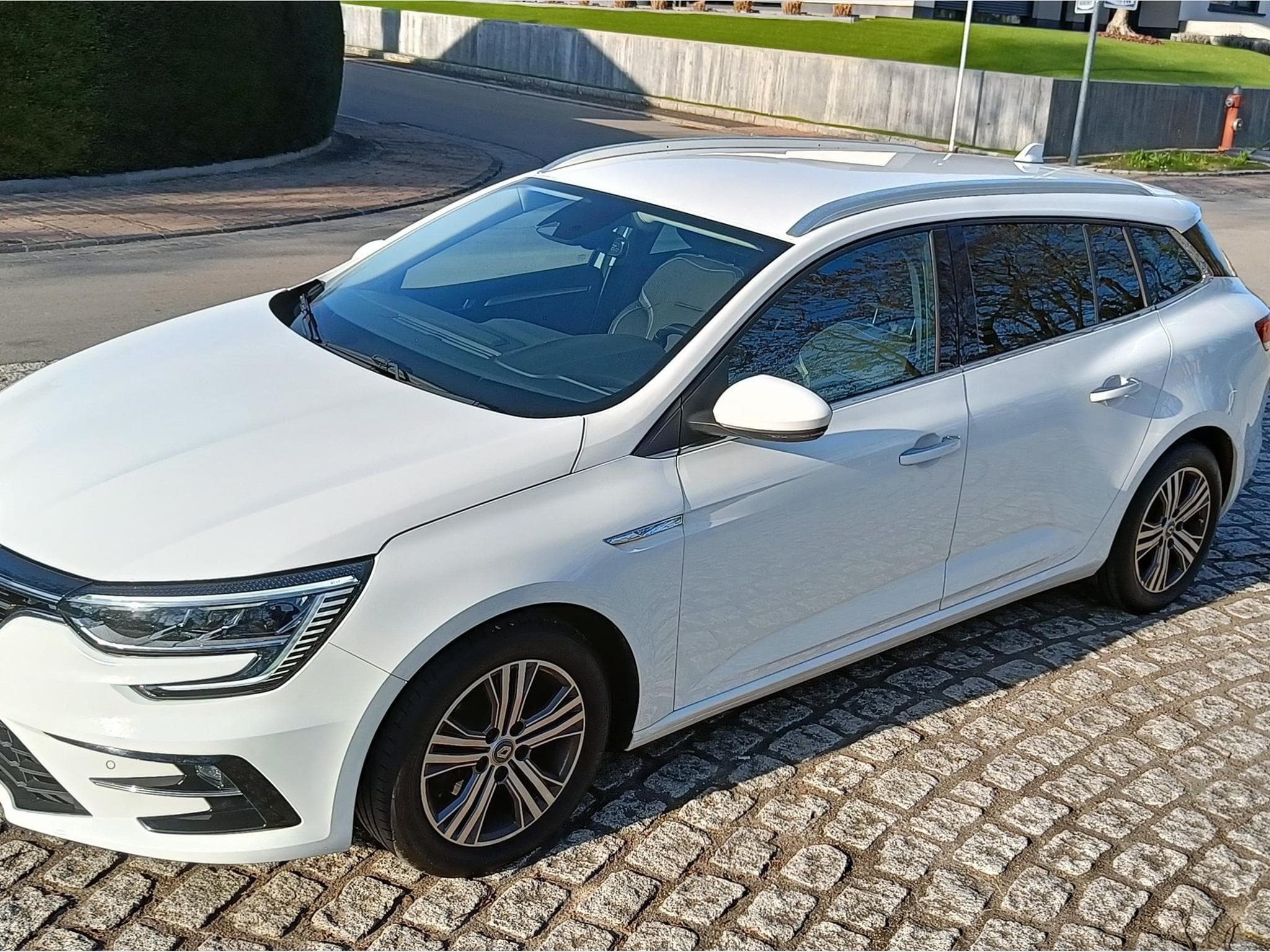Renault Megane Diesel/Automatique (2021) - Photo 2