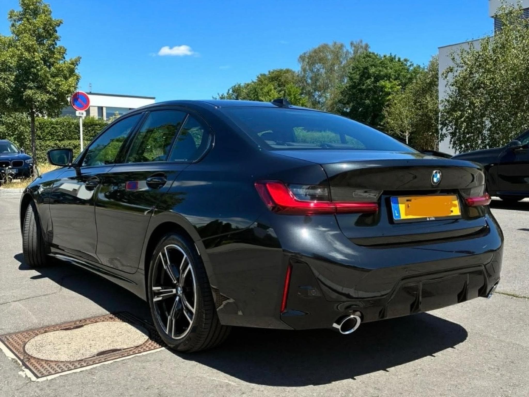 BMW 318 Pack M - 3 ans garantie constructeur (2026) - Photo 2
