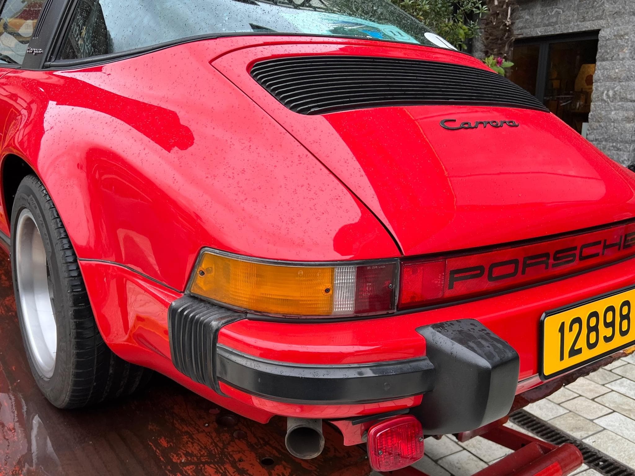 Porsche 911 Carrera Targa (1984) - Photo 3