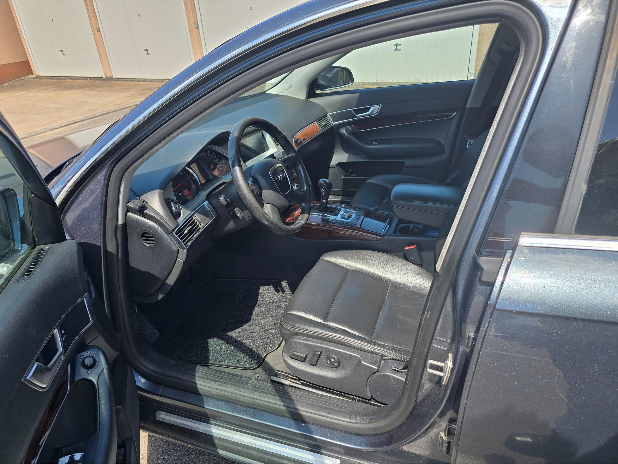 Audi A6 QUATTRO 3.0L (2006) - Photo 10