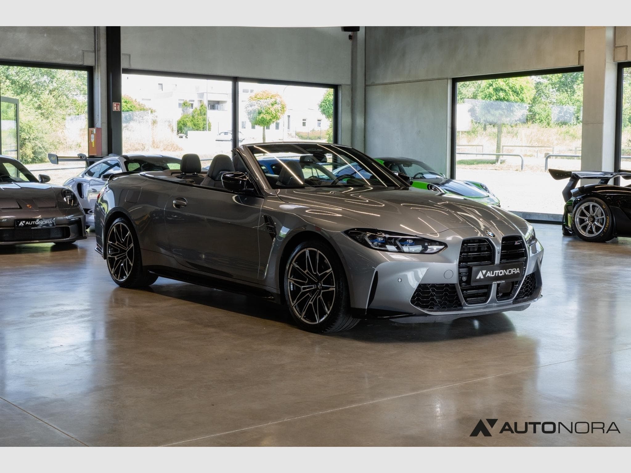 BMW M4 M4 Competition xDrive Cabriolet (2022) - Photo 3