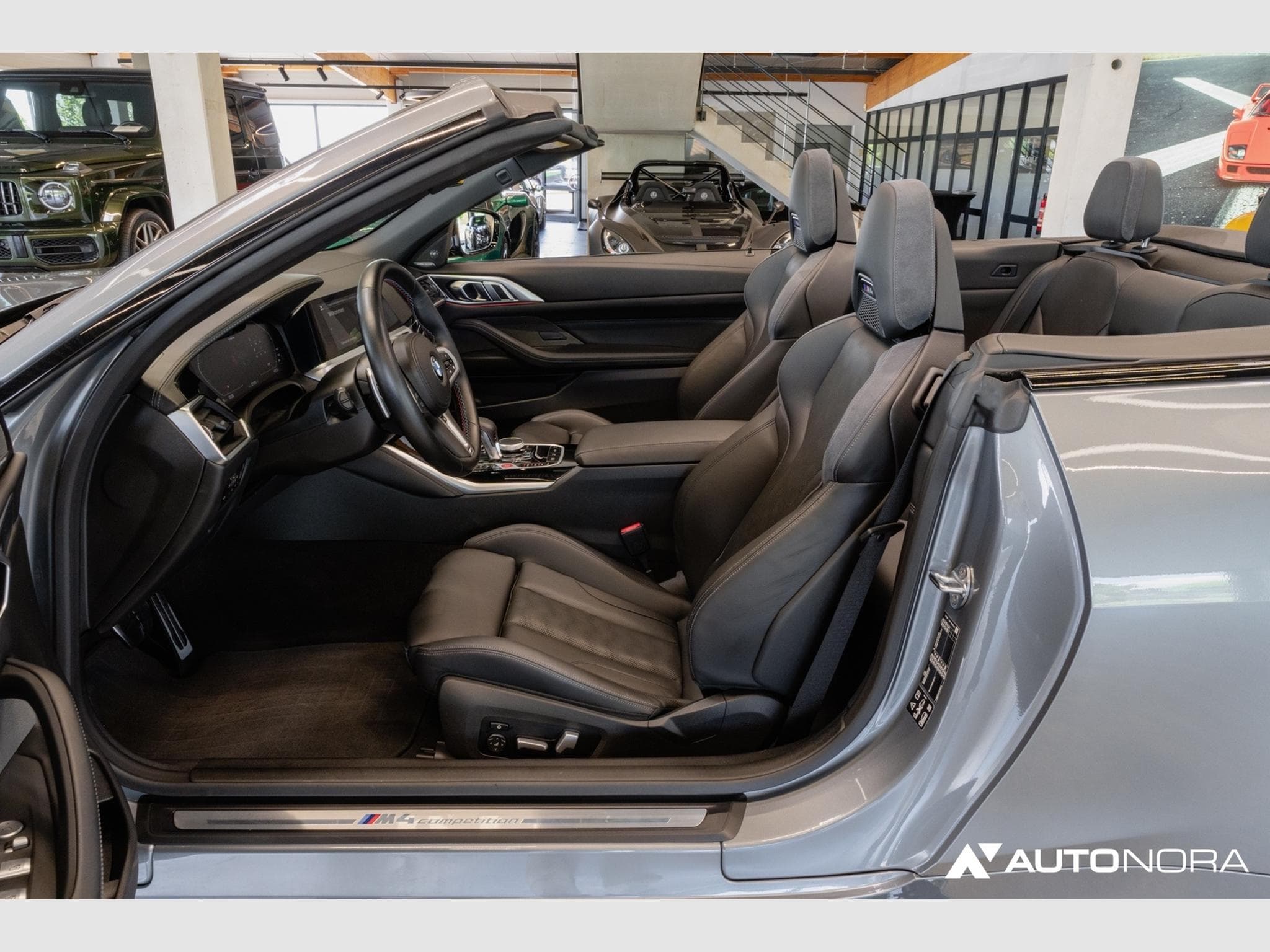 BMW M4 M4 Competition xDrive Cabriolet (2022) - Photo 11
