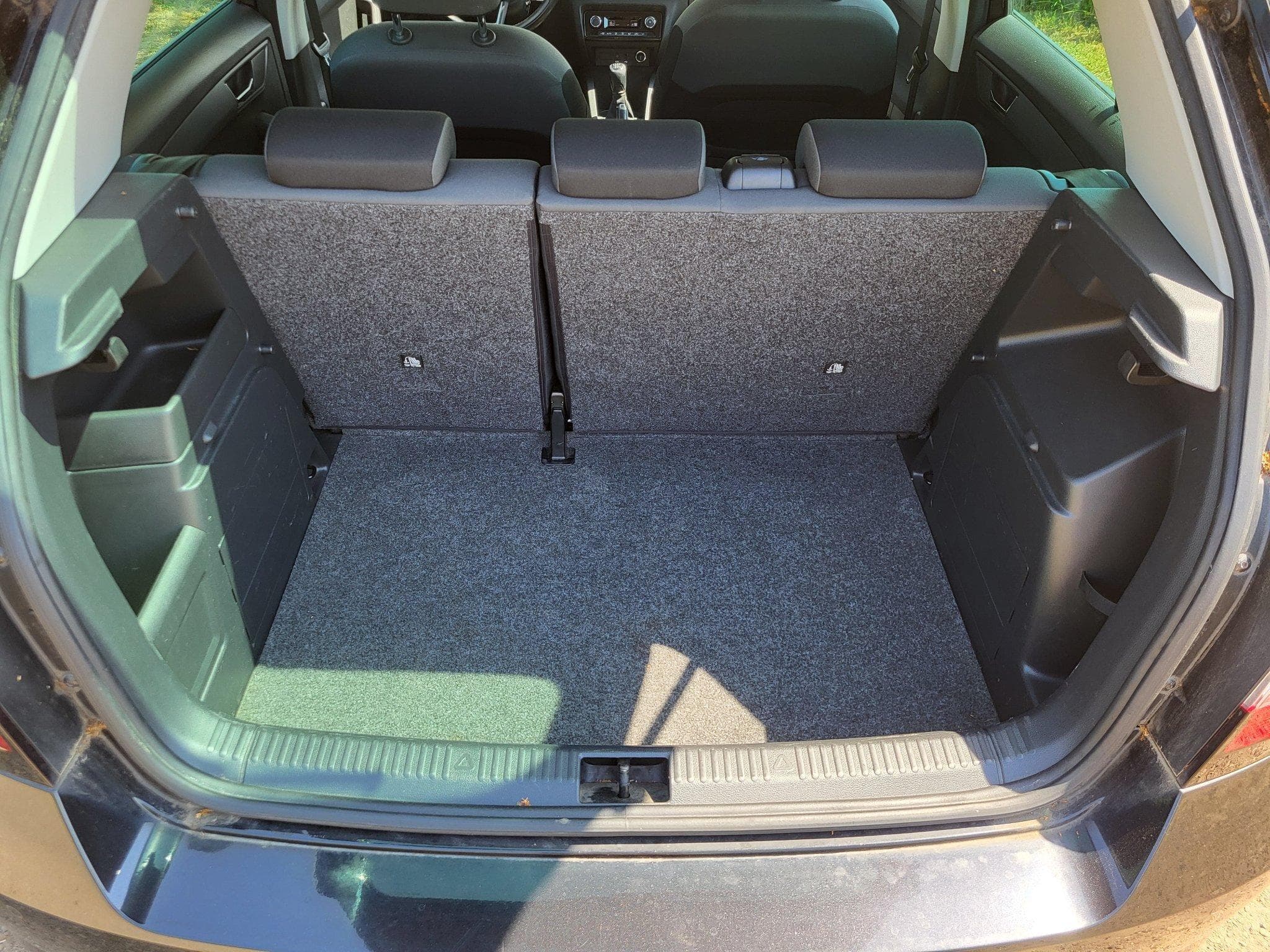 Skoda Fabia 1.4l TDI 90PS Ambition Navi Winterreifen (2016) - Photo 12
