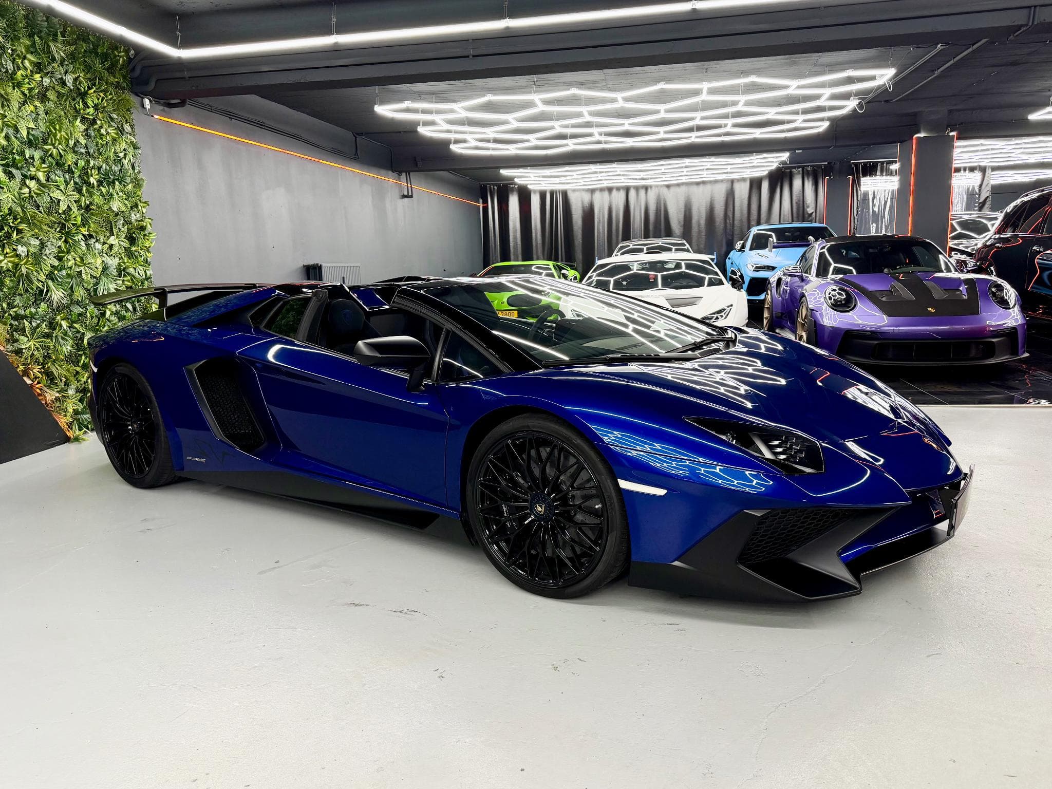 Lamborghini Aventador SV Roadster AD Personam Blu Sideris Full PPF Echap Sport (2016) - Photo 2