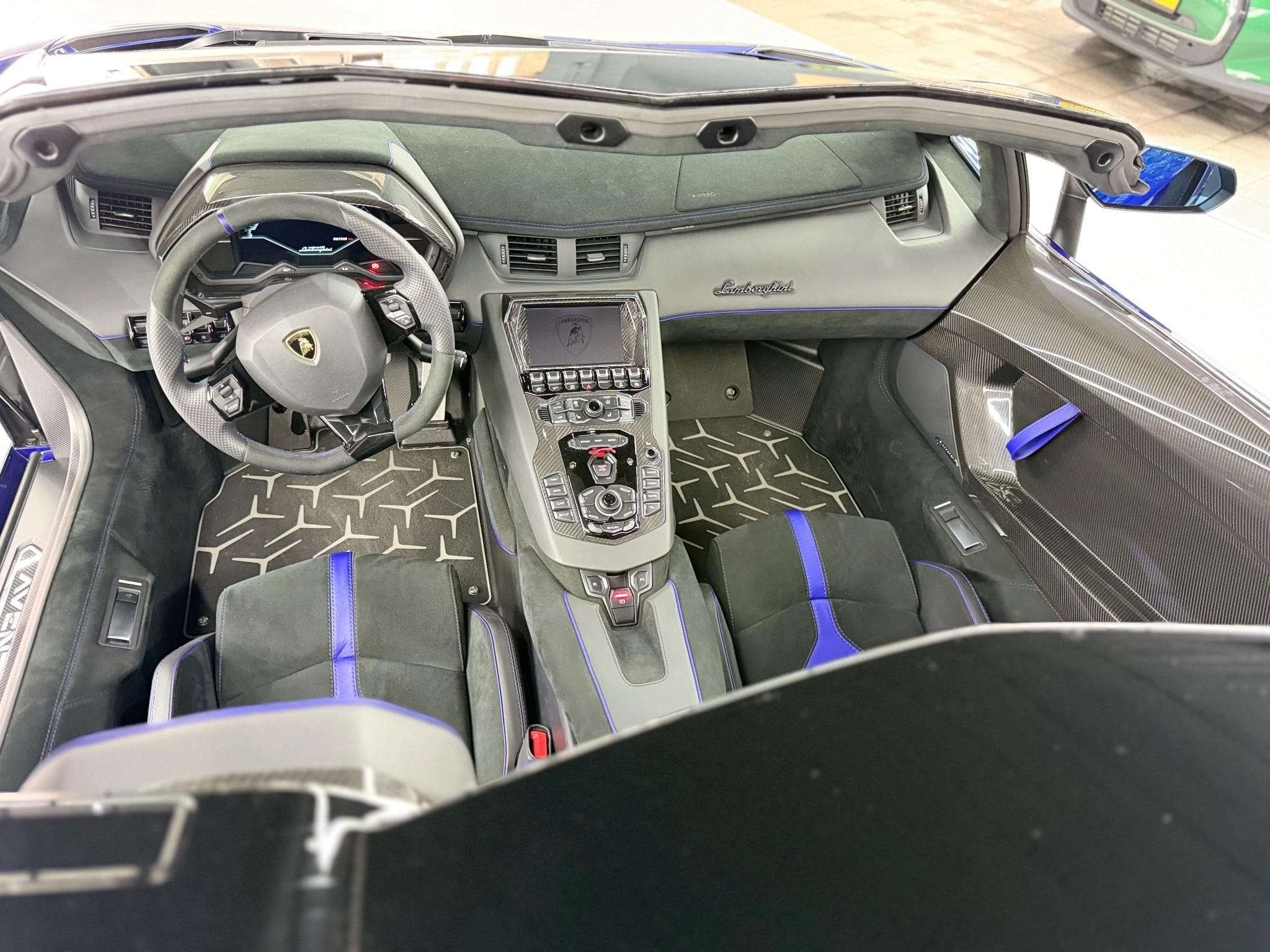 Lamborghini Aventador SV Roadster AD Personam Blu Sideris Full PPF Echap Sport (2016) - Photo 5