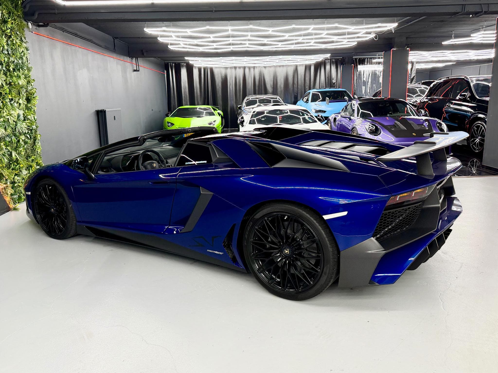 Lamborghini Aventador SV Roadster AD Personam Blu Sideris Full PPF Echap Sport (2016) - Photo 10