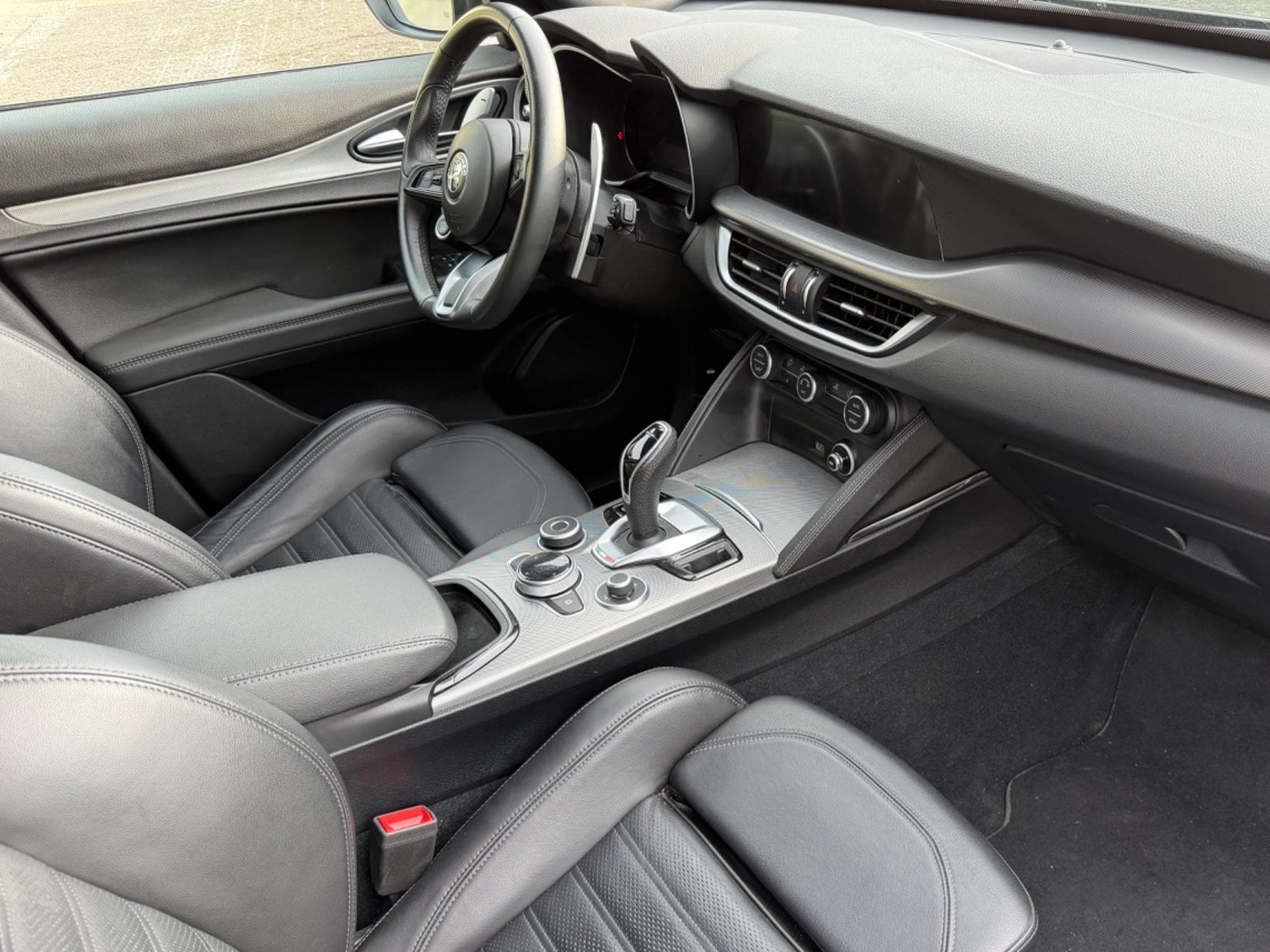 Alfa-Romeo Stelvio MY23 Q4 Veloce Garantie 05/2027 (2023) - Photo 7
